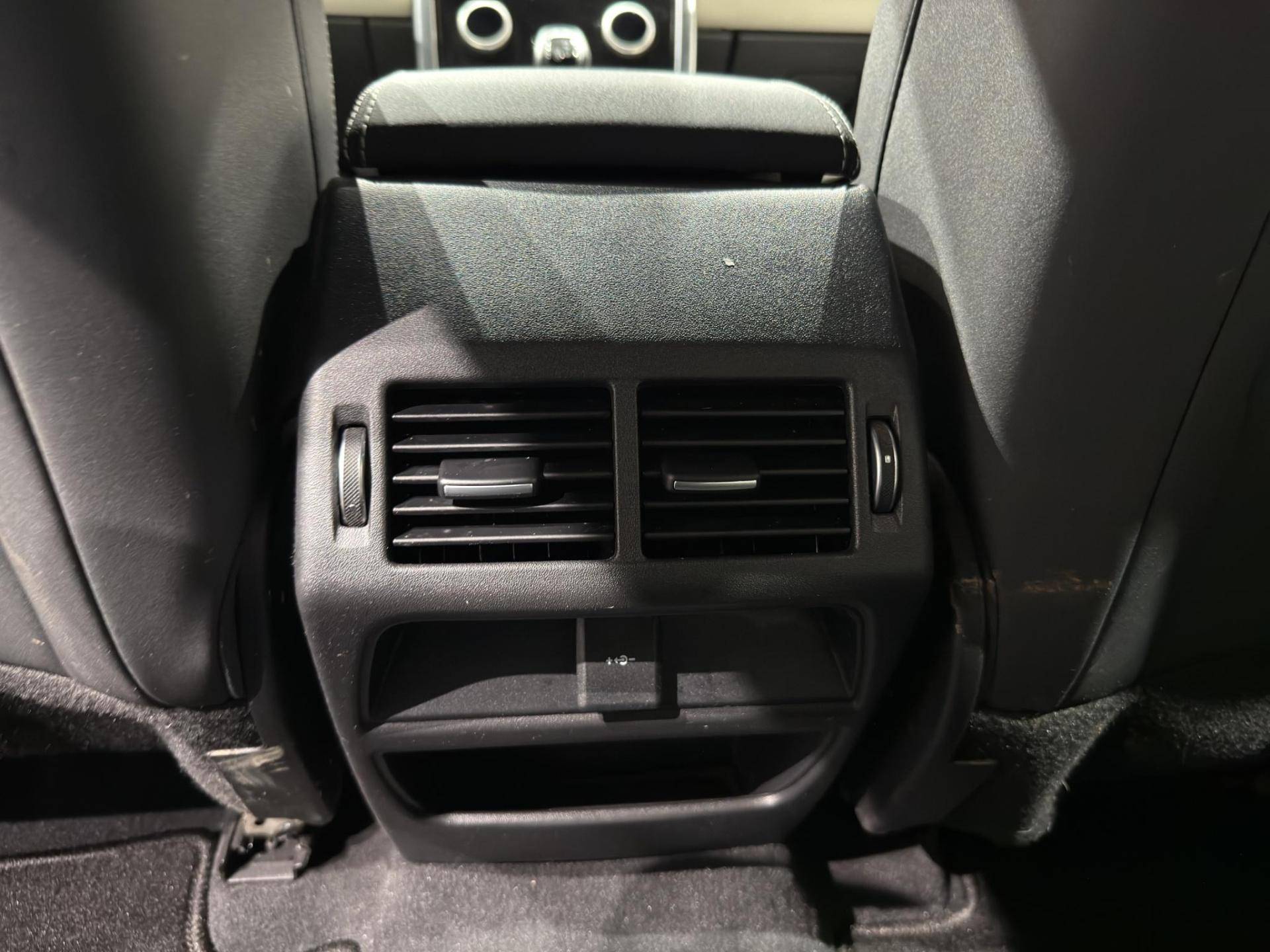 LAND ROVER Discovery Sport Discovery Sport 2.0 si4 mhev Black awd 290cv auto usata in pronta consegna - Brandini