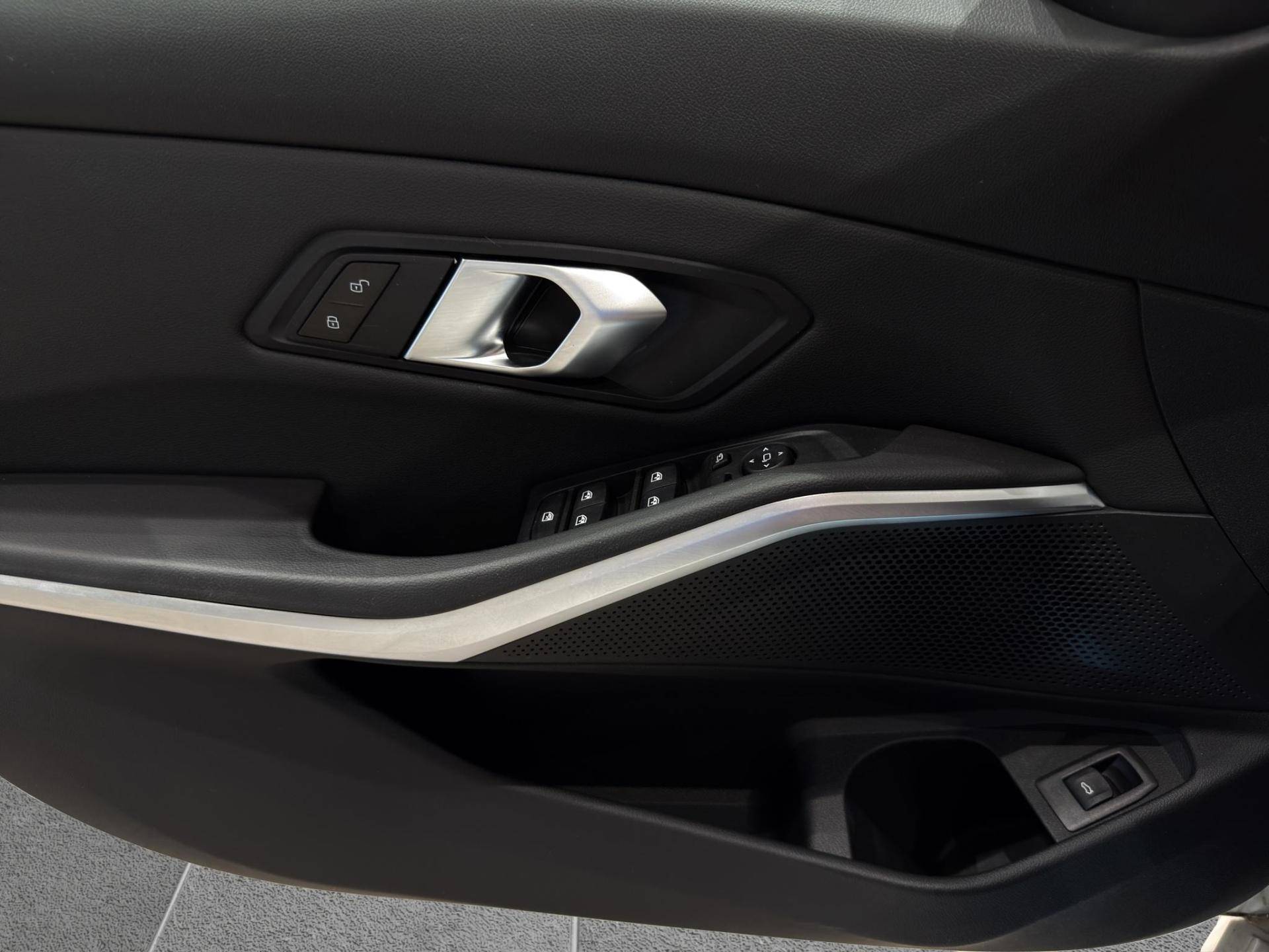 BMW Serie 3 Touring 318d Touring mhev 48V Msport auto usata in pronta consegna - Brandini