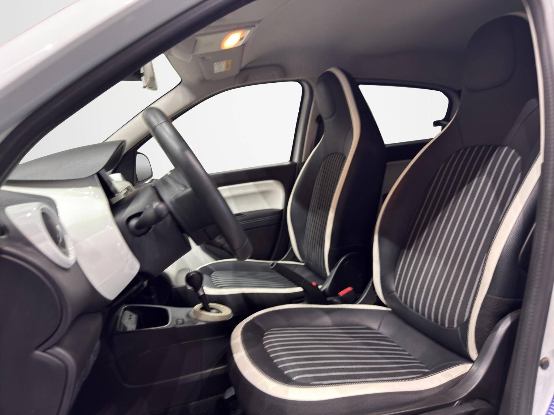 RENAULT Clio Twingo Zen 22kWh usata in pronta consegna - Brandini