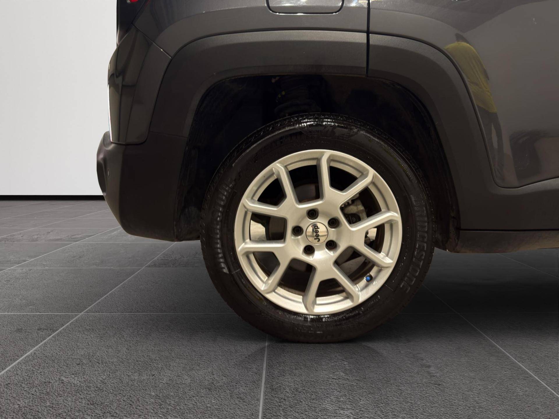 Auto Venduta - JEEP Renegade Renegade 1.6 mjt Limited 2wd 130cv usata in pronta consegna - Brandini