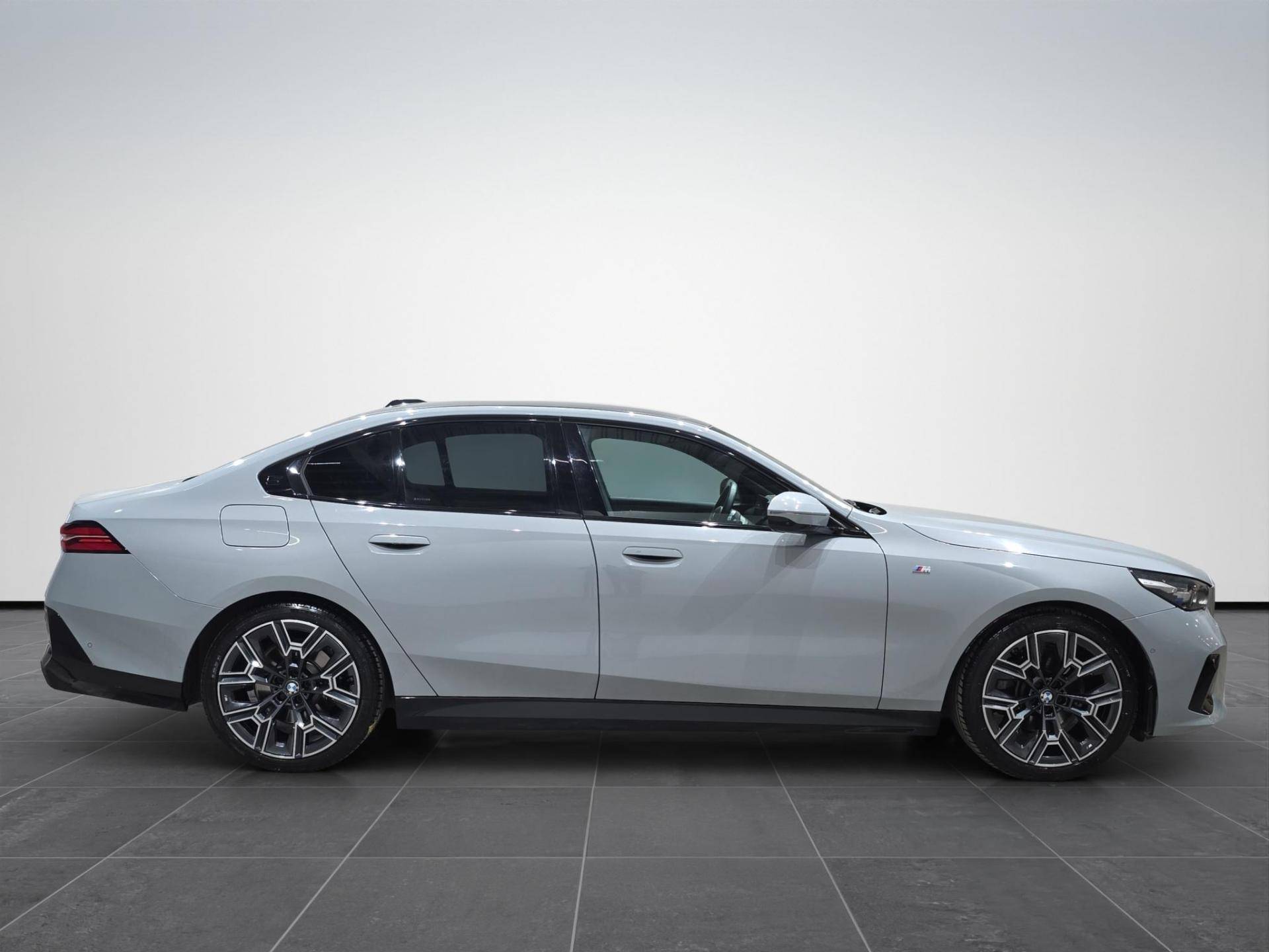 Auto Venduta - BMW Serie 5 Berlina 520d 48V xdrive M Sport auto usata in pronta consegna - Brandini