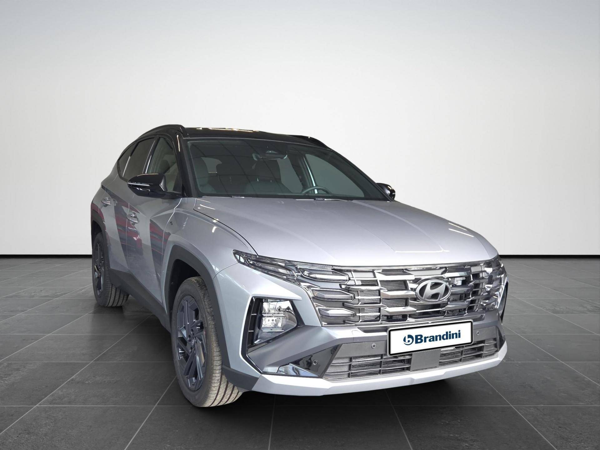 HYUNDAI Tucson Tucson 1.6 hev Dark Line 2wd 239cv auto usata in pronta consegna - Brandini