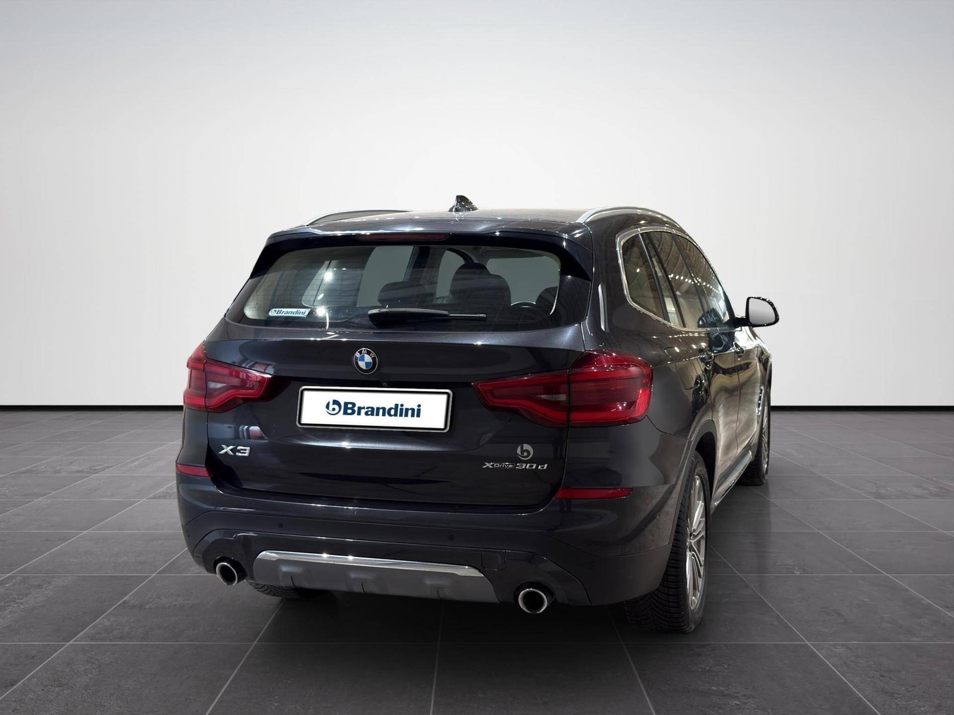 BMW X3 X3 xdrive30d mhev 48V Luxury 249cv auto usata in pronta consegna - Brandini