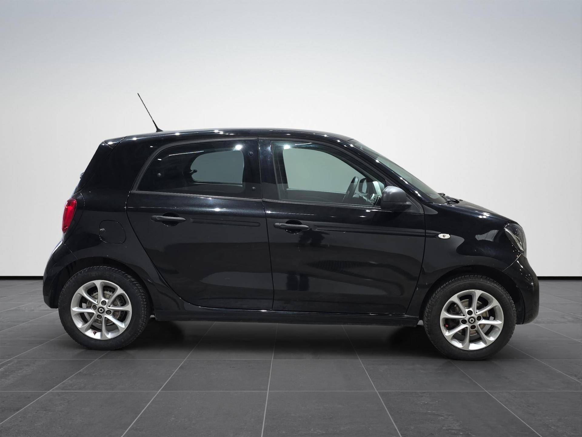 SMART Forfour Forfour 1.0 Youngster 61cv usata in pronta consegna - Brandini