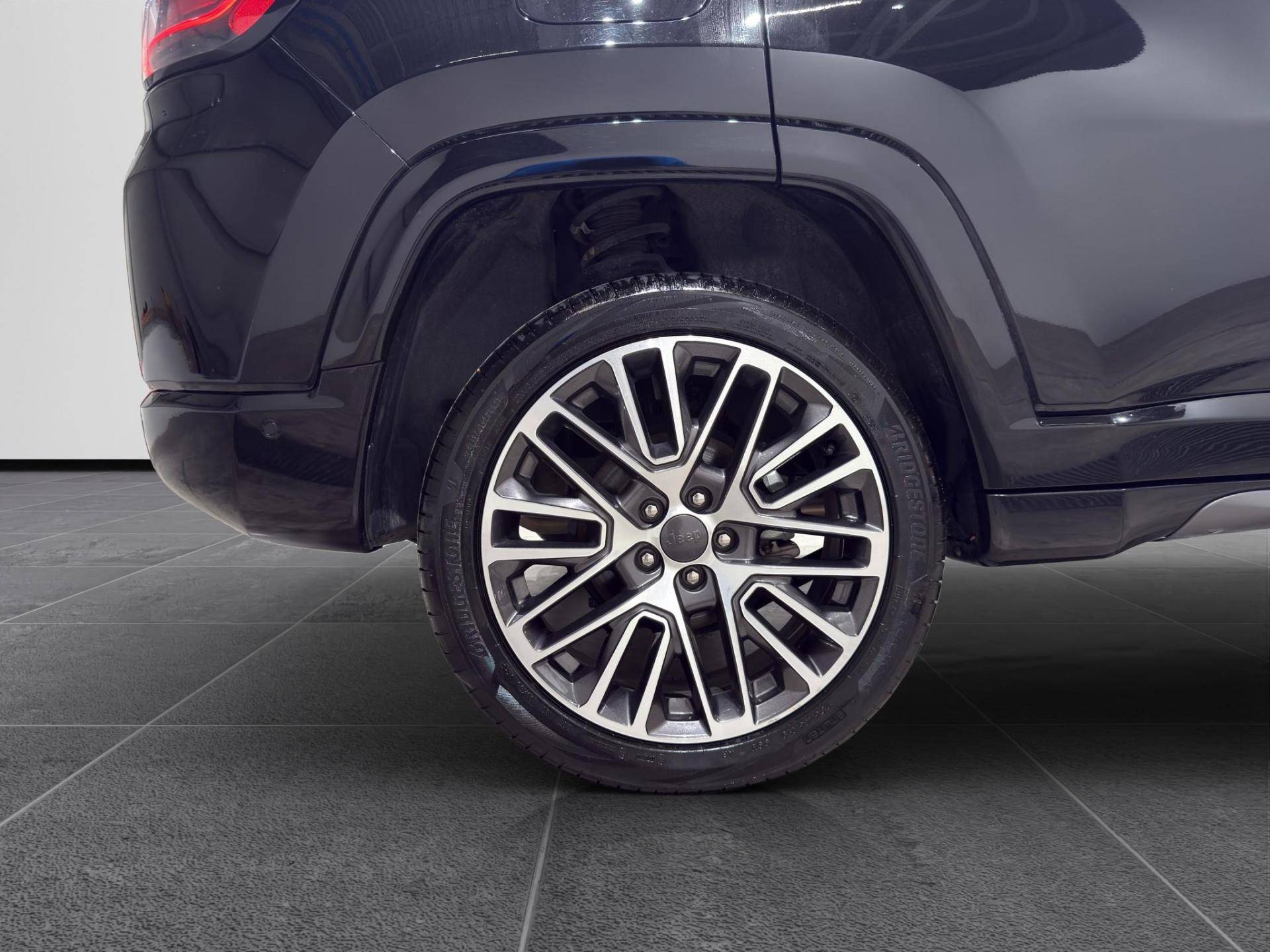JEEP Compass Compass 1.5 turbo t4 mhev Summit 2wd 130cv dct usata in pronta consegna - Brandini