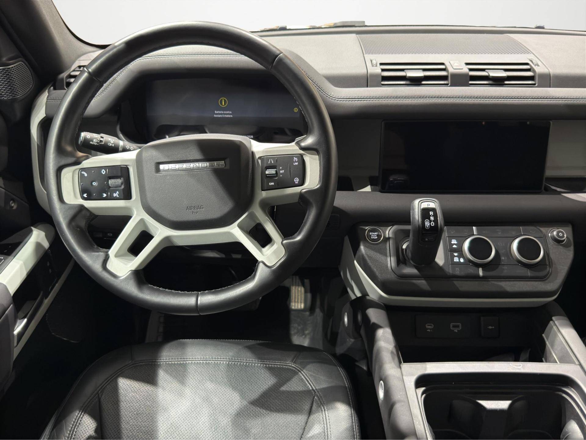 LAND ROVER Defender Defender 110 3.0d i6 mhev XS Edition awd 250cv auto usata in pronta consegna - Brandini