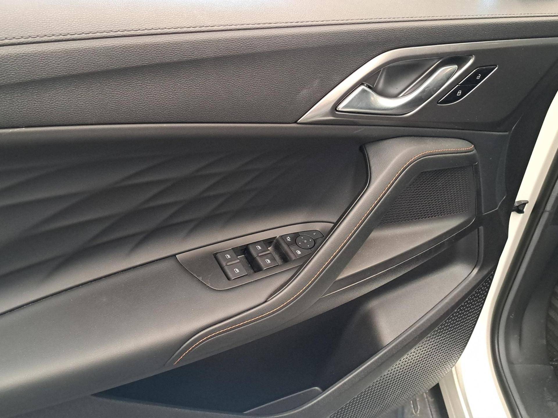 MG HS HS 1.5 phev Luxury auto usata in pronta consegna - Brandini