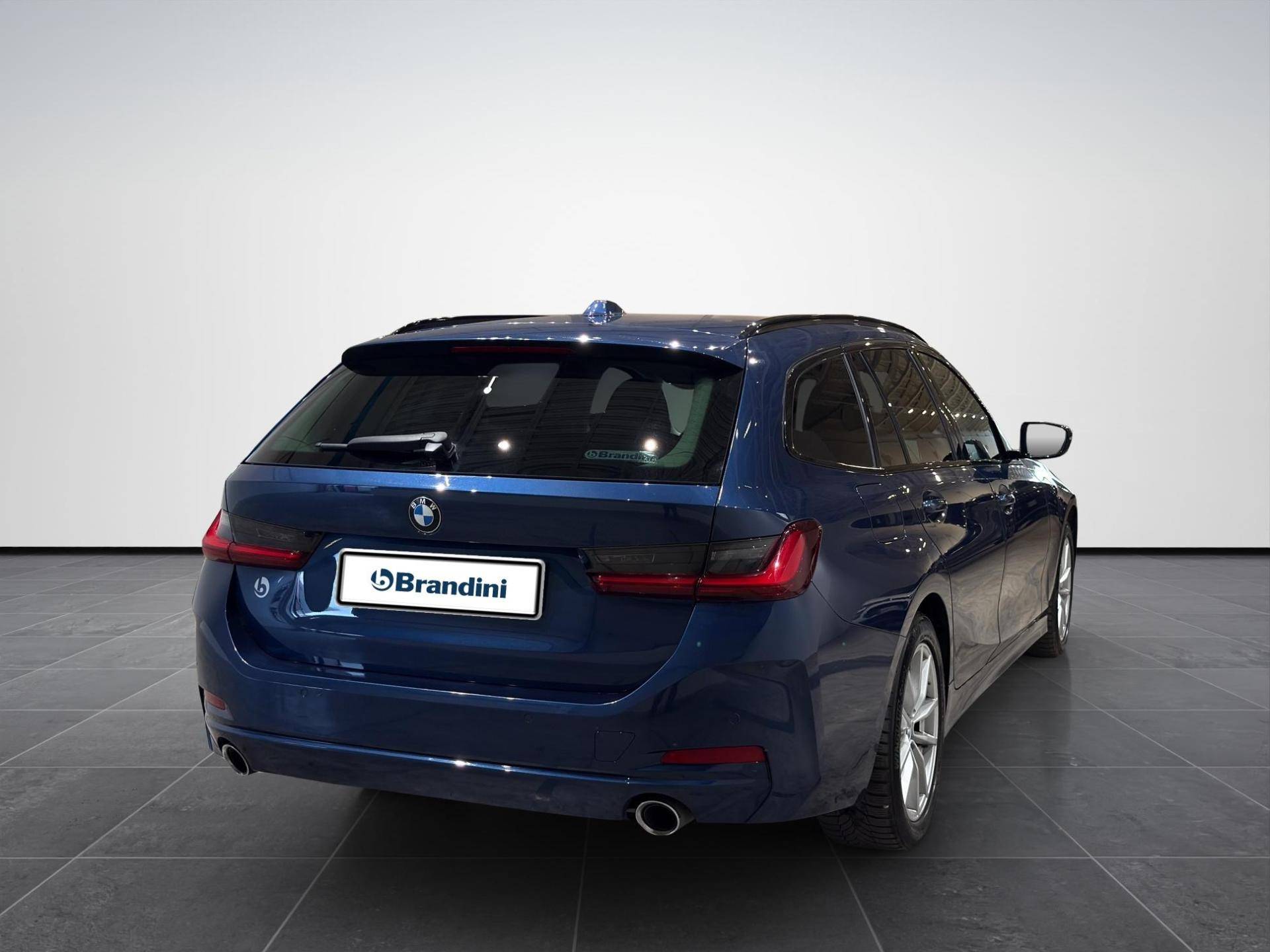 BMW Serie 3 Touring 316d Touring mhev 48V auto usata in pronta consegna - Brandini