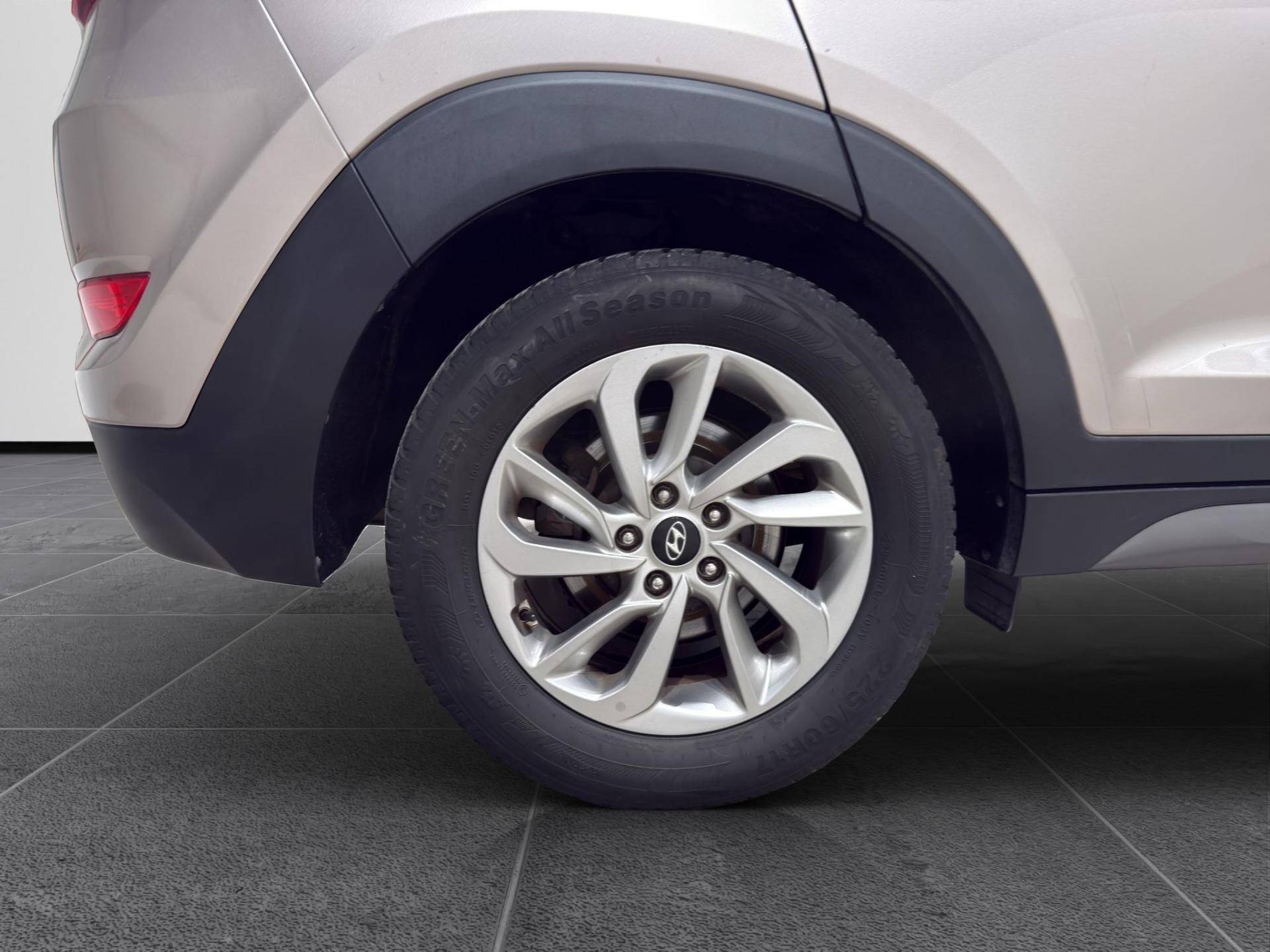 HYUNDAI Tucson Tucson 1.7 crdi Xpossible 2wd 115cv usata in pronta consegna - Brandini