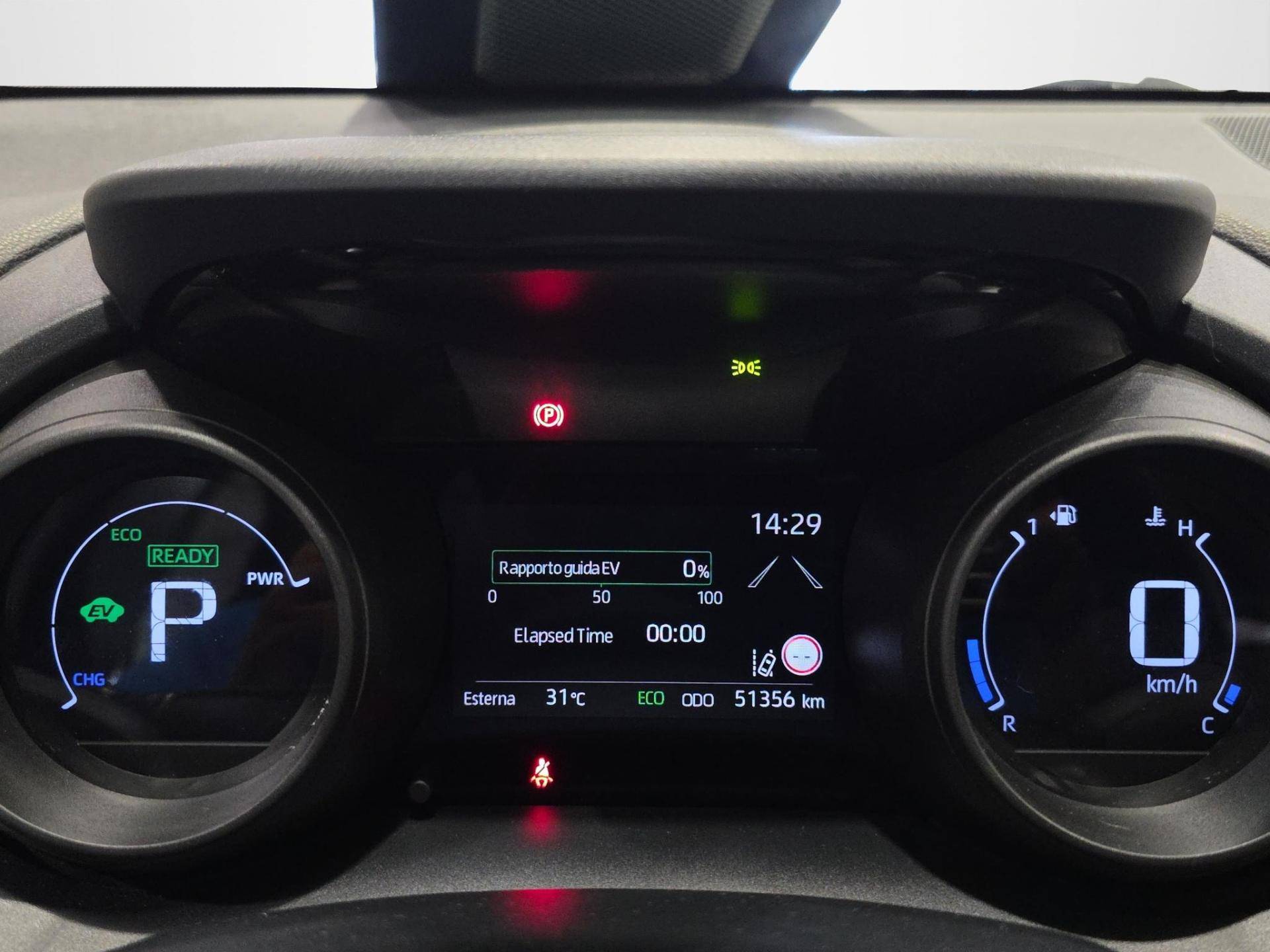 Auto Venduta - TOYOTA Yaris Yaris 1.5h Trend usata in pronta consegna - Brandini