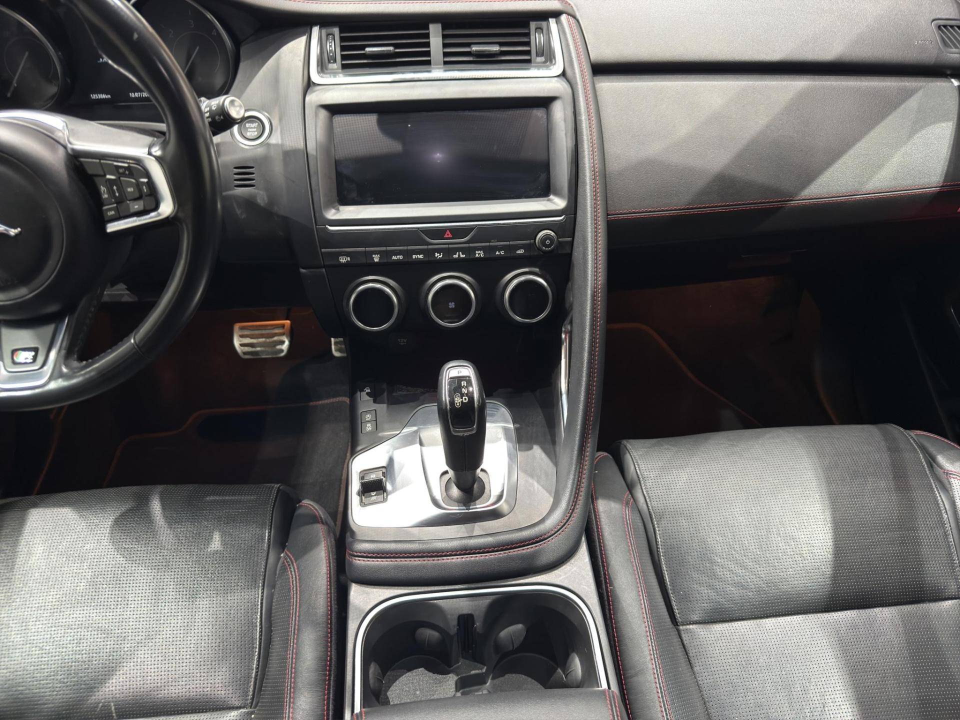 JAGUAR E-Pace E-Pace 2.0d i4 First Edition awd 180cv auto usata in pronta consegna - Brandini
