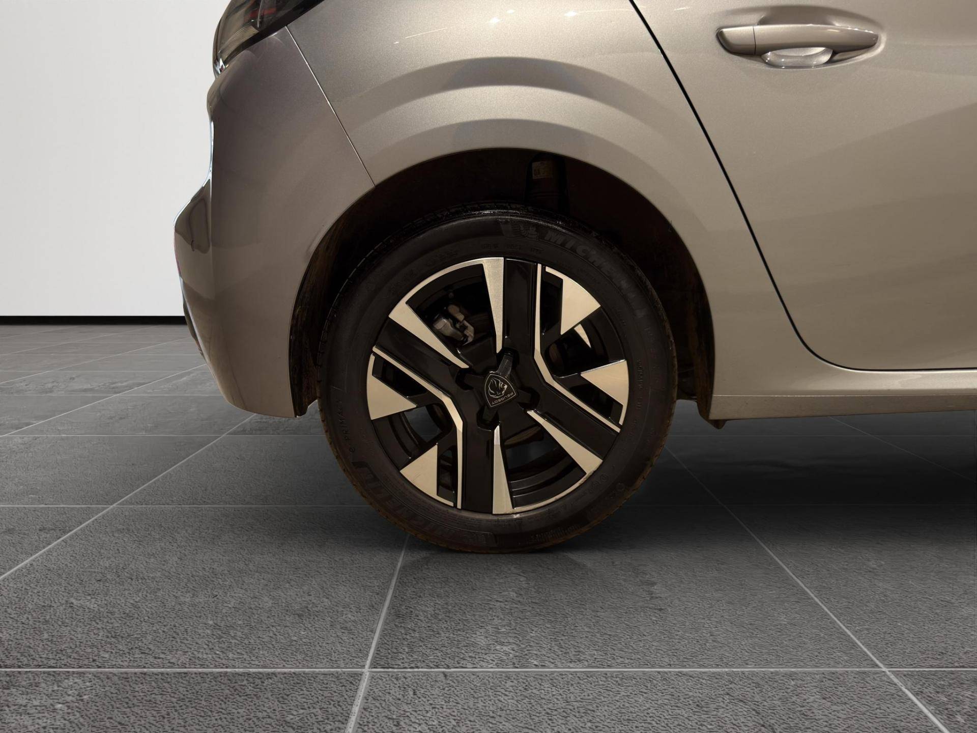 Auto Venduta - PEUGEOT 208 208 1.2 puretech Allure s&s 100cv usata in pronta consegna - Brandini