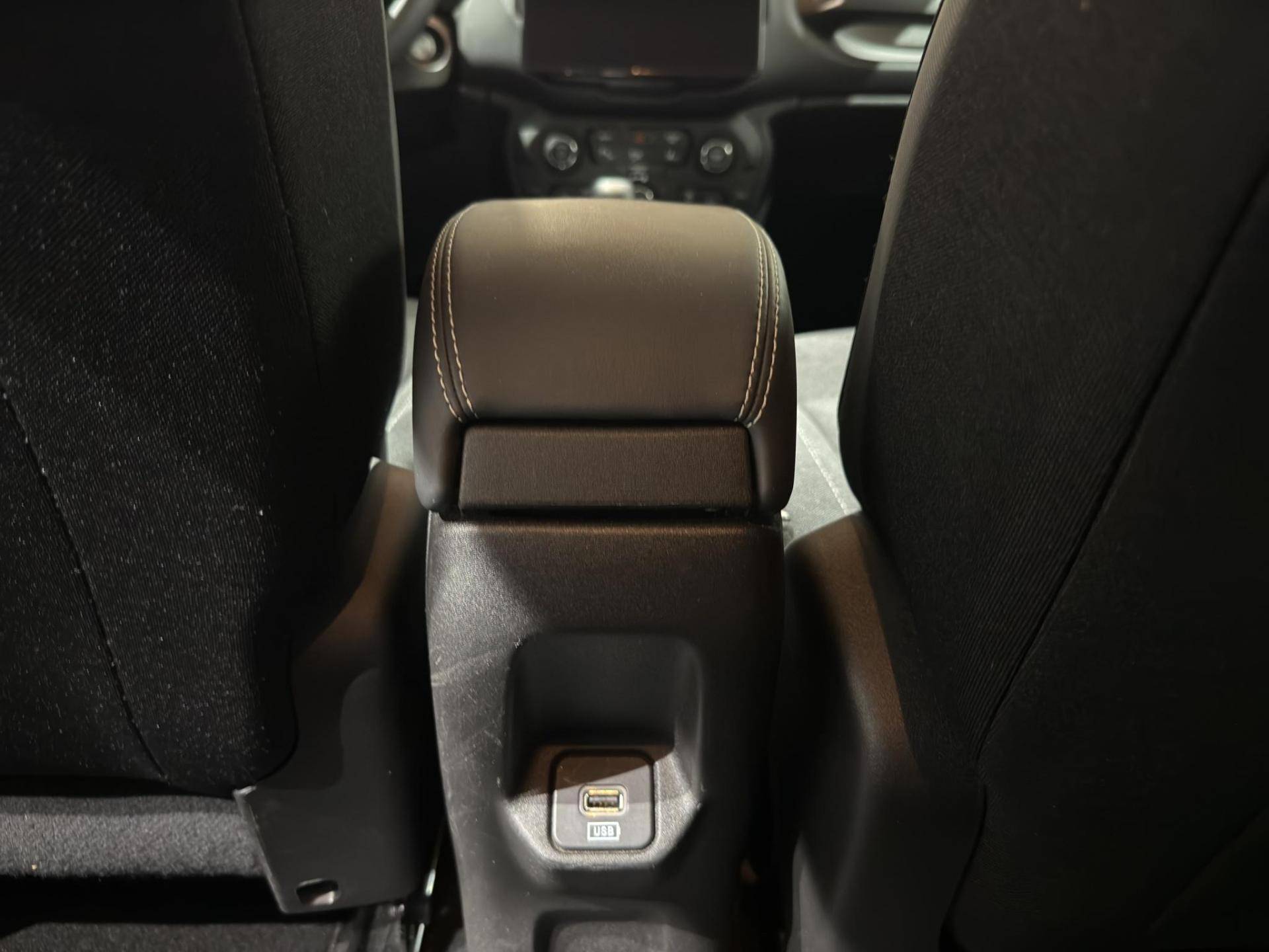 JEEP Renegade Renegade 1.5 turbo t4 mhev Summit 2wd dct usata in pronta consegna - Brandini
