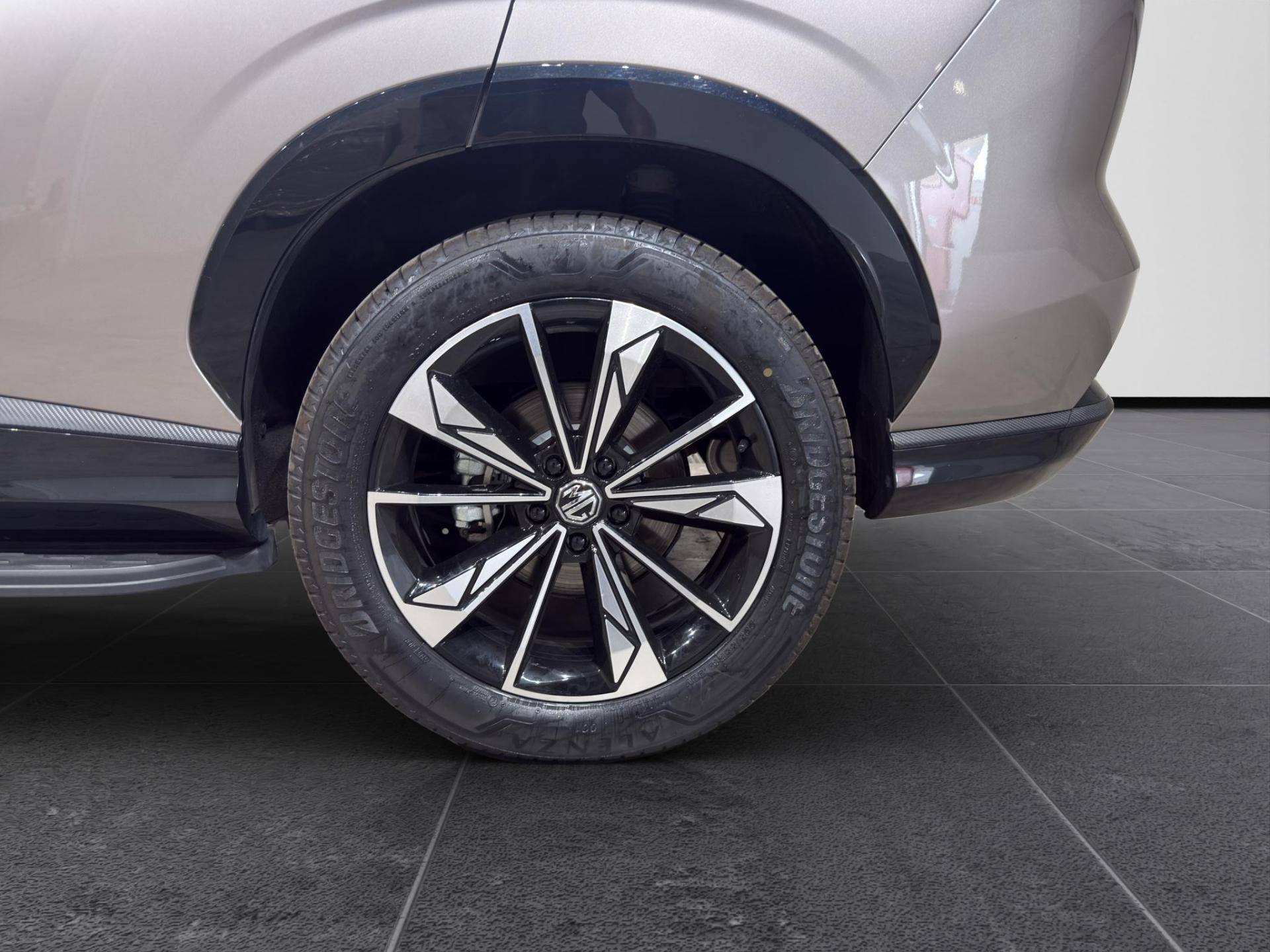 MG HS HS 1.5 phev Luxury auto usata in pronta consegna - Brandini