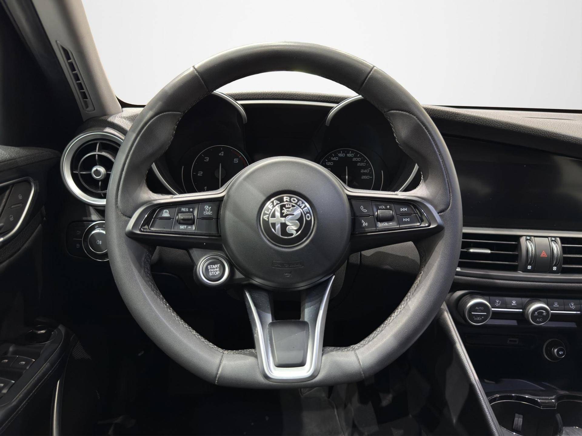 ALFA ROMEO GIULIA Giulia 2.2 t Sprint 160cv auto usata in pronta consegna - Brandini