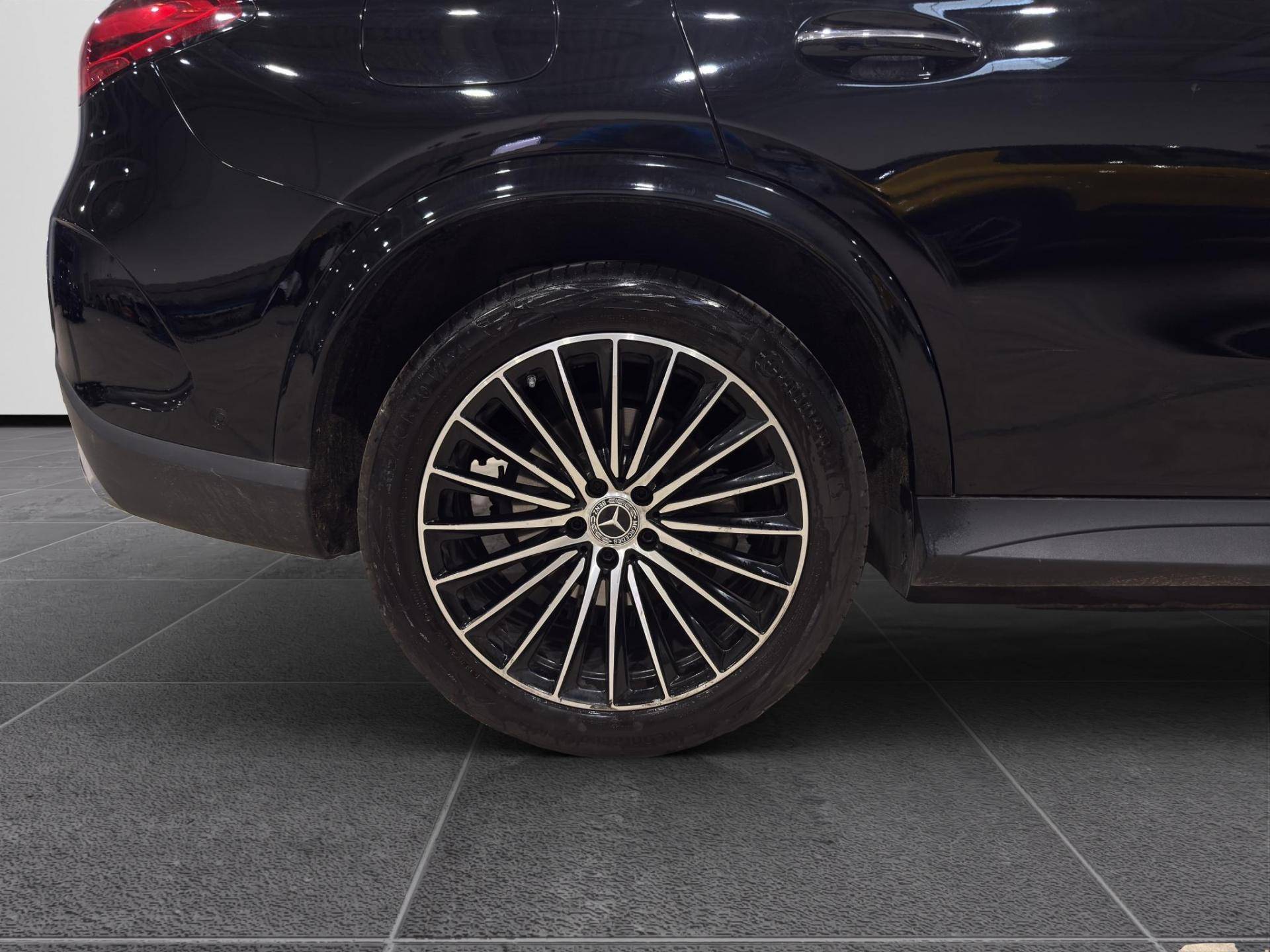 MERCEDES GLC GLC 300 AMG Line Premium 4matic auto usata in pronta consegna - Brandini