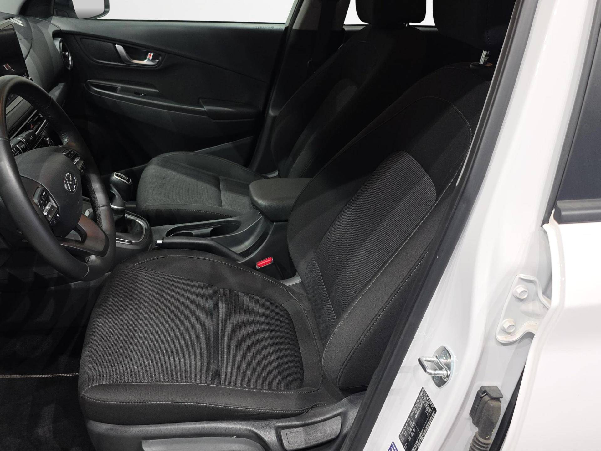 HYUNDAI Kona Kona 1.0 t-gdi 48V Xline Safety Pack 2wd 120cv imt usata in pronta consegna - Brandini