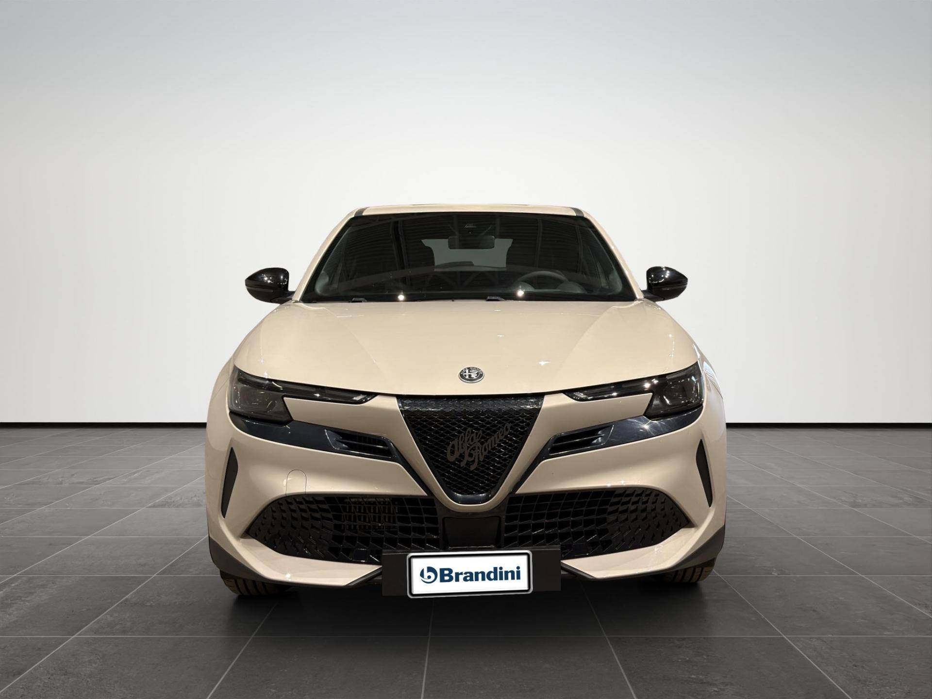 Auto Venduta - ALFA ROMEO Junior Junior 1.2 ibrida 136cv edct6 usata in pronta consegna - Brandini