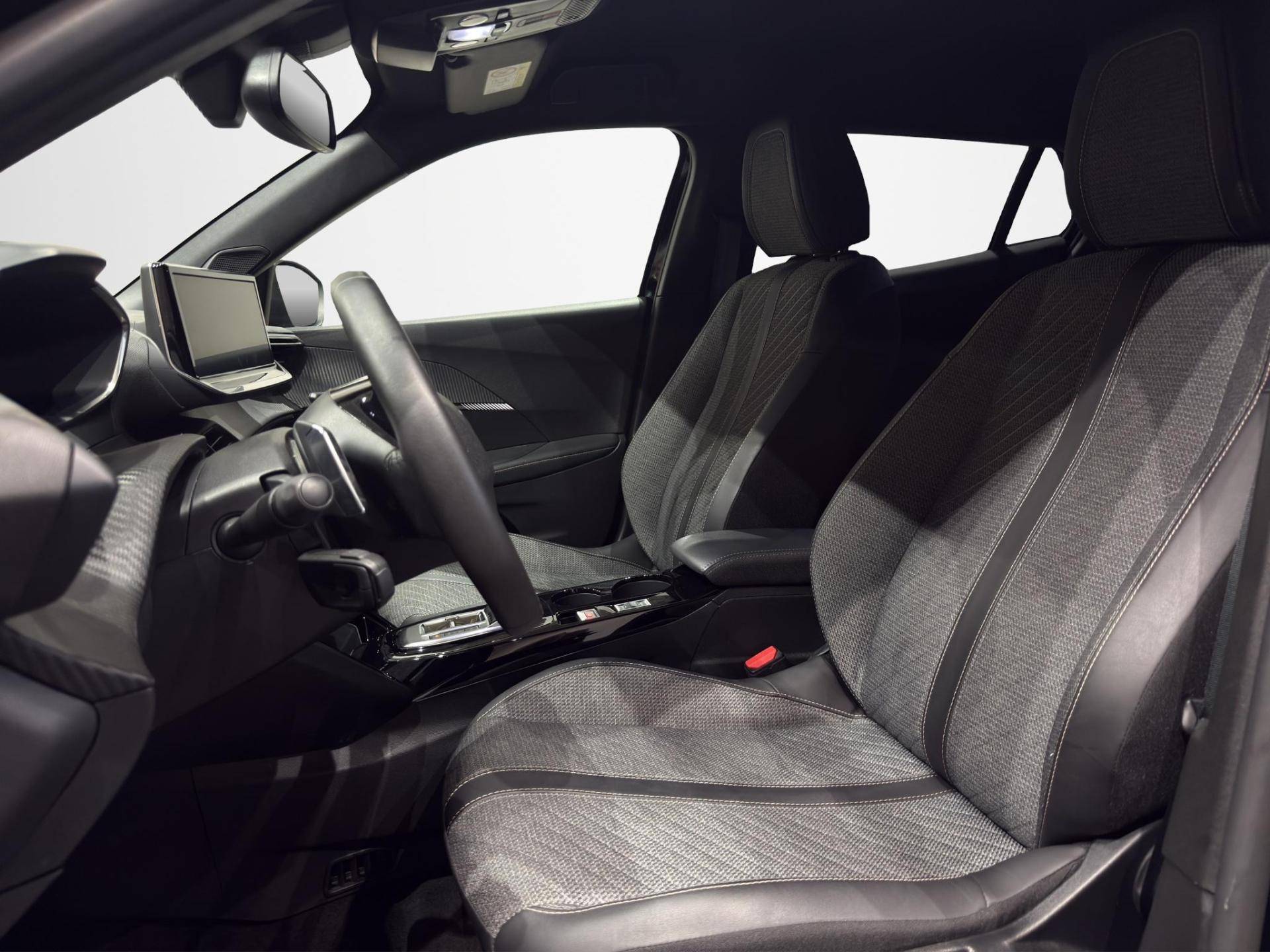 Auto Venduta - PEUGEOT 2008 2008 1.2 hybrid GT 136cv e-dcs6 usata in pronta consegna - Brandini
