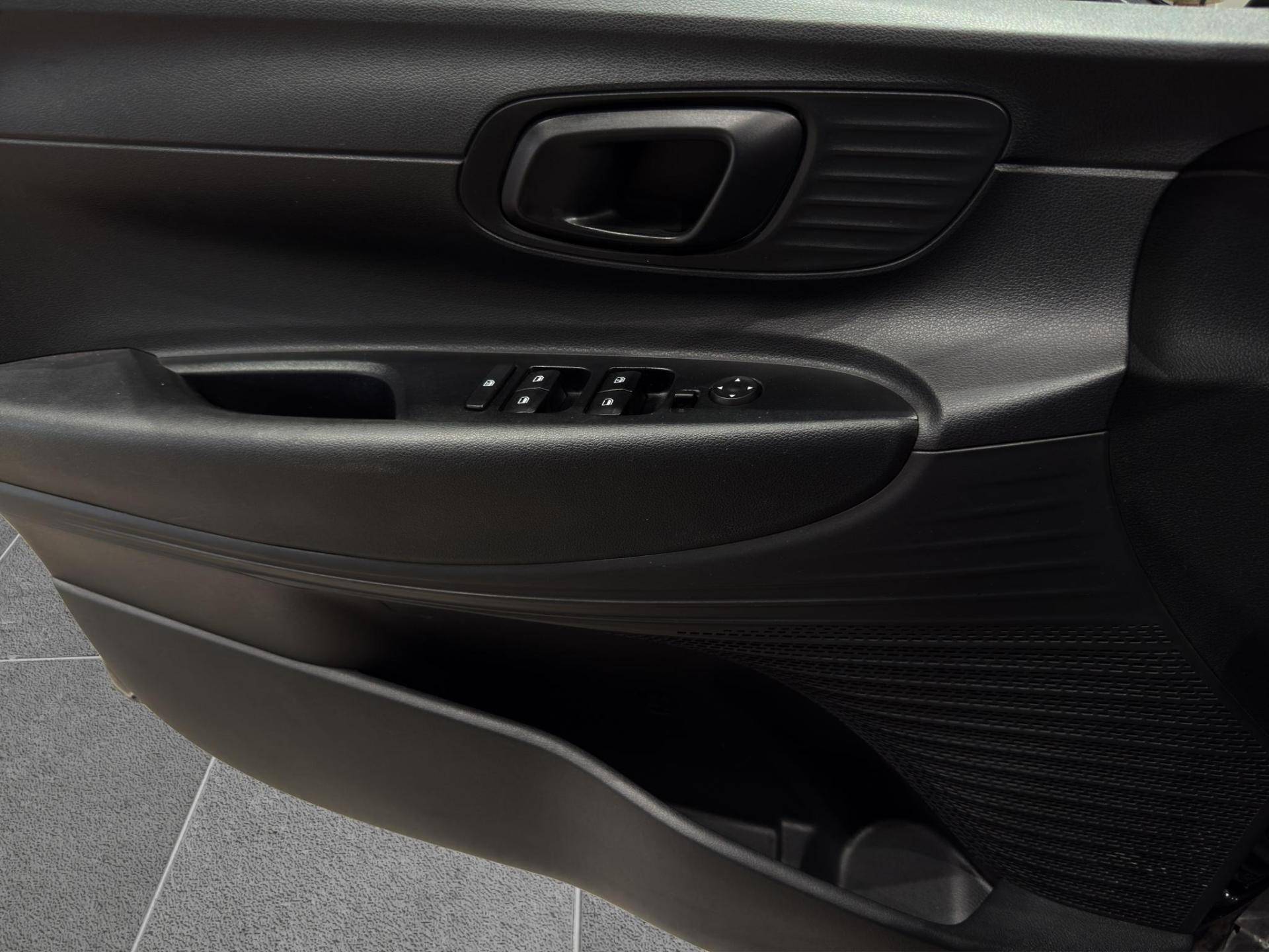 Auto Venduta - HYUNDAI I20 i20 1.2 mpi Connectline usata in pronta consegna - Brandini