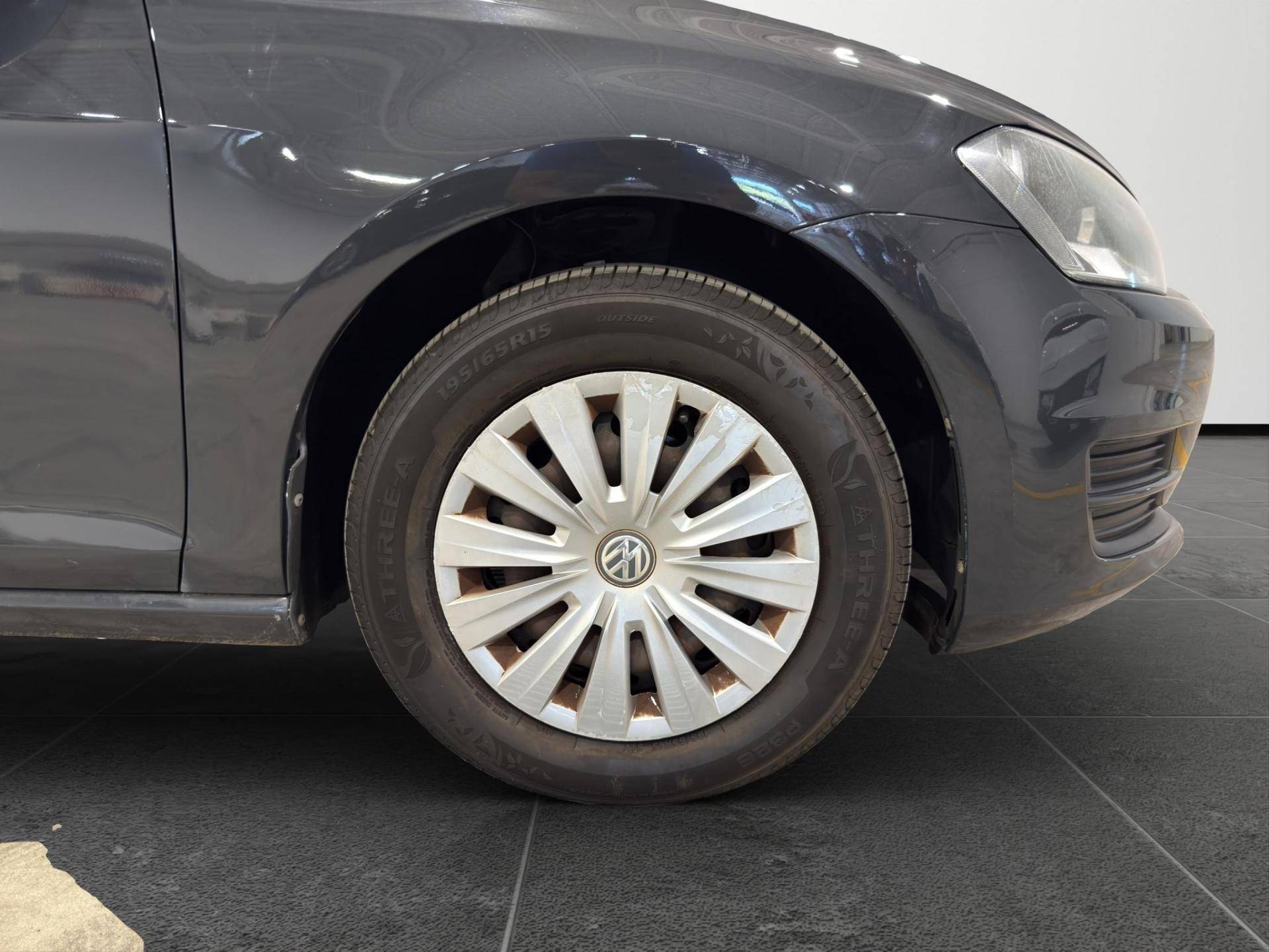 VOLKSWAGEN Golf Golf 1.2 tsi Trendline 85cv 5p E6 usata in pronta consegna - Brandini