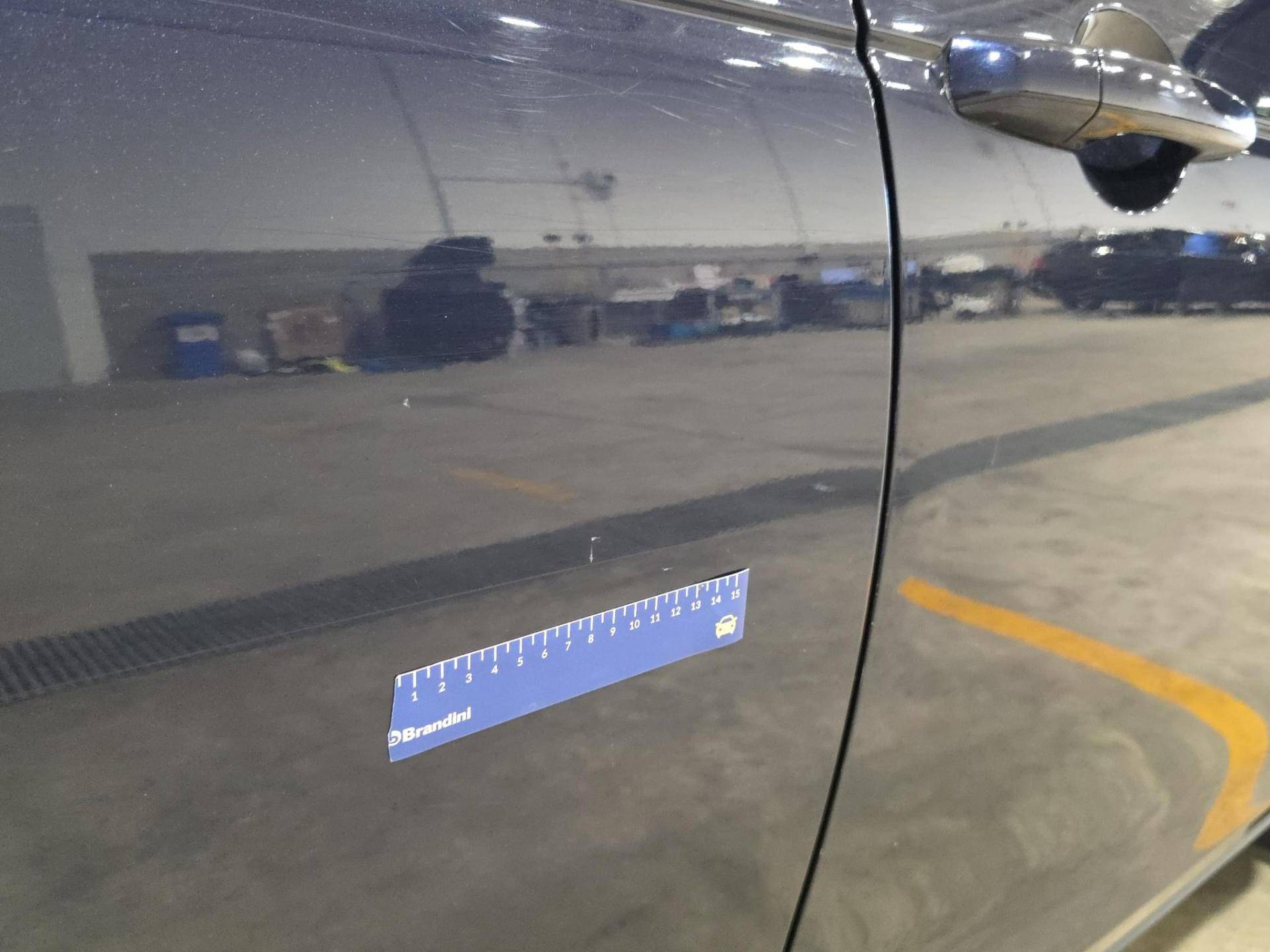 LAND ROVER Discovery Sport Discovery Sport 2.0 td4 Pure awd 150cv auto my19 usata in pronta consegna - Brandini