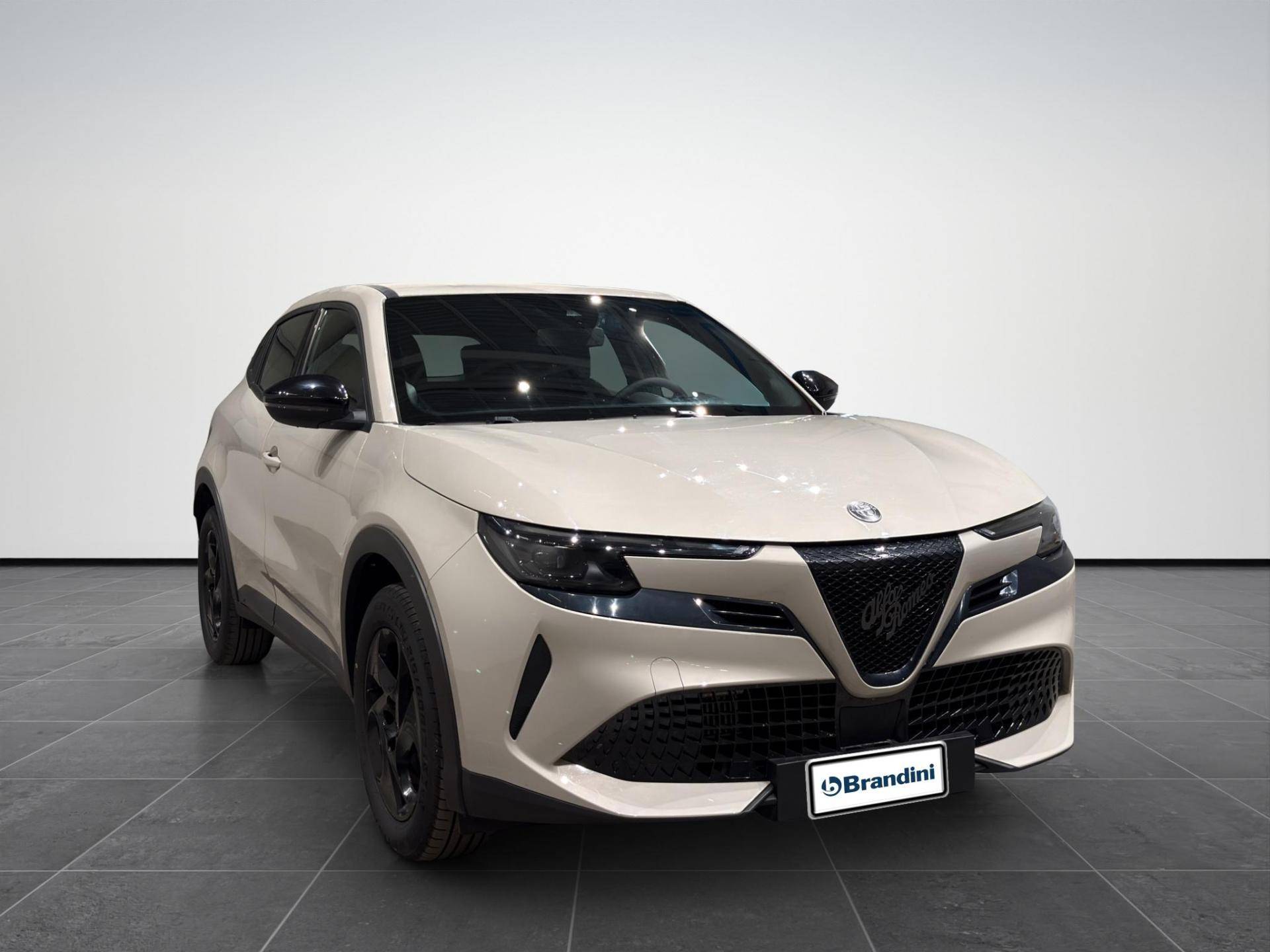 Auto Venduta - ALFA ROMEO Junior Junior 1.2 ibrida 136cv edct6 usata in pronta consegna - Brandini