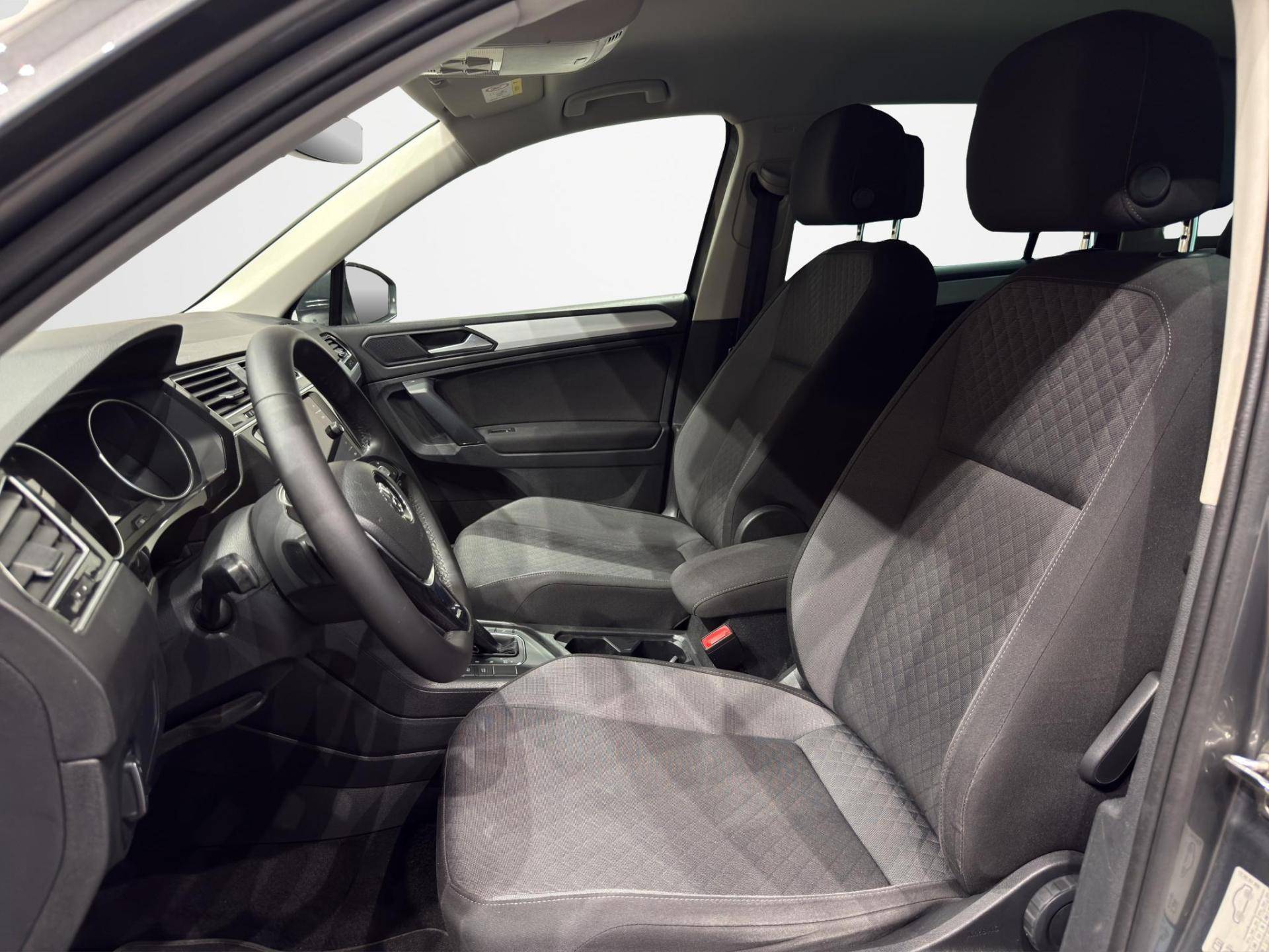 VOLKSWAGEN Tiguan Tiguan 2.0 tdi Advanced R-Line Exterior Pack 150cv dsg usata in pronta consegna - Brandini