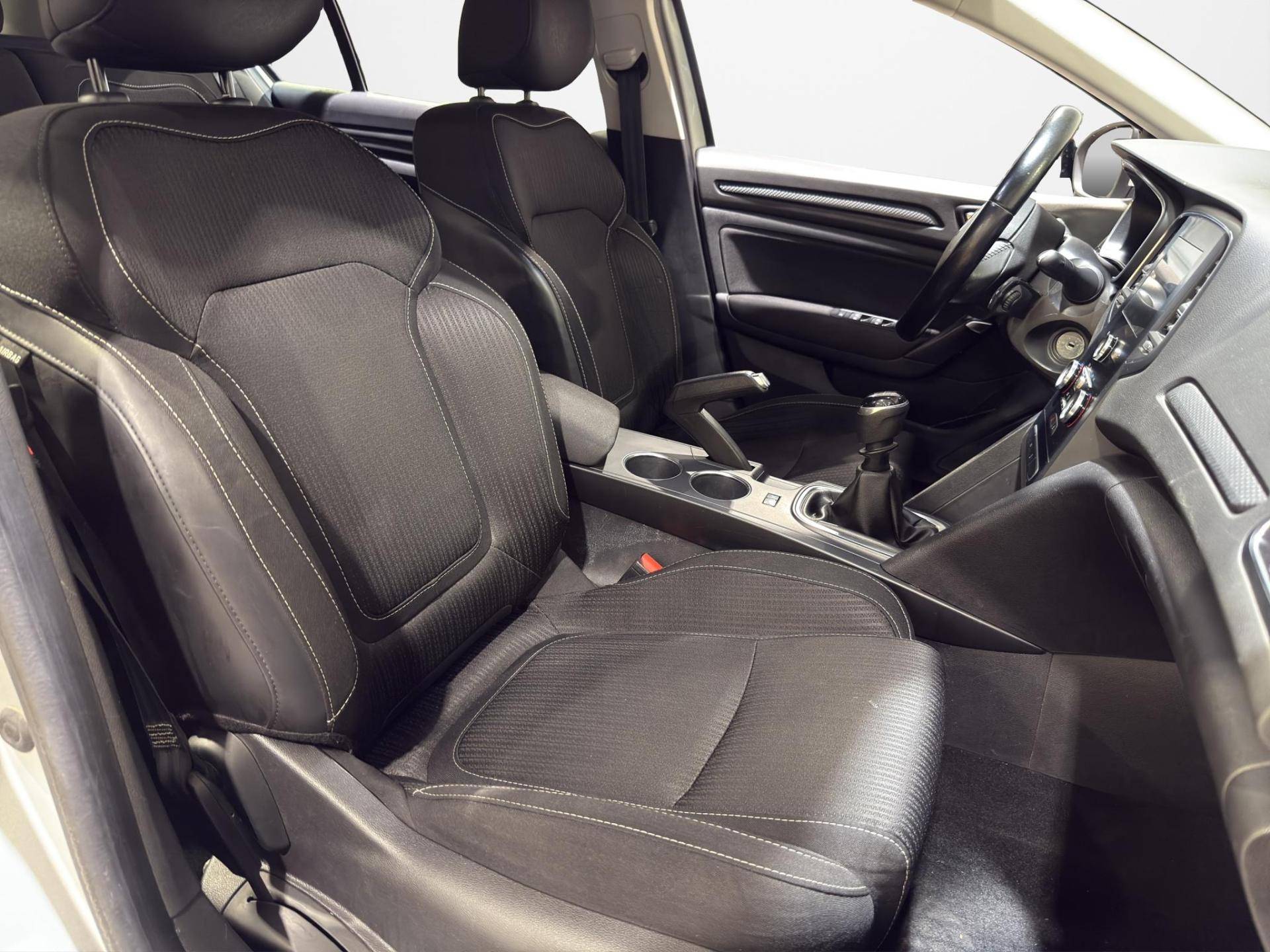 RENAULT Megane Megane Sporter 1.5 dci energy Business 110cv usata in pronta consegna - Brandini