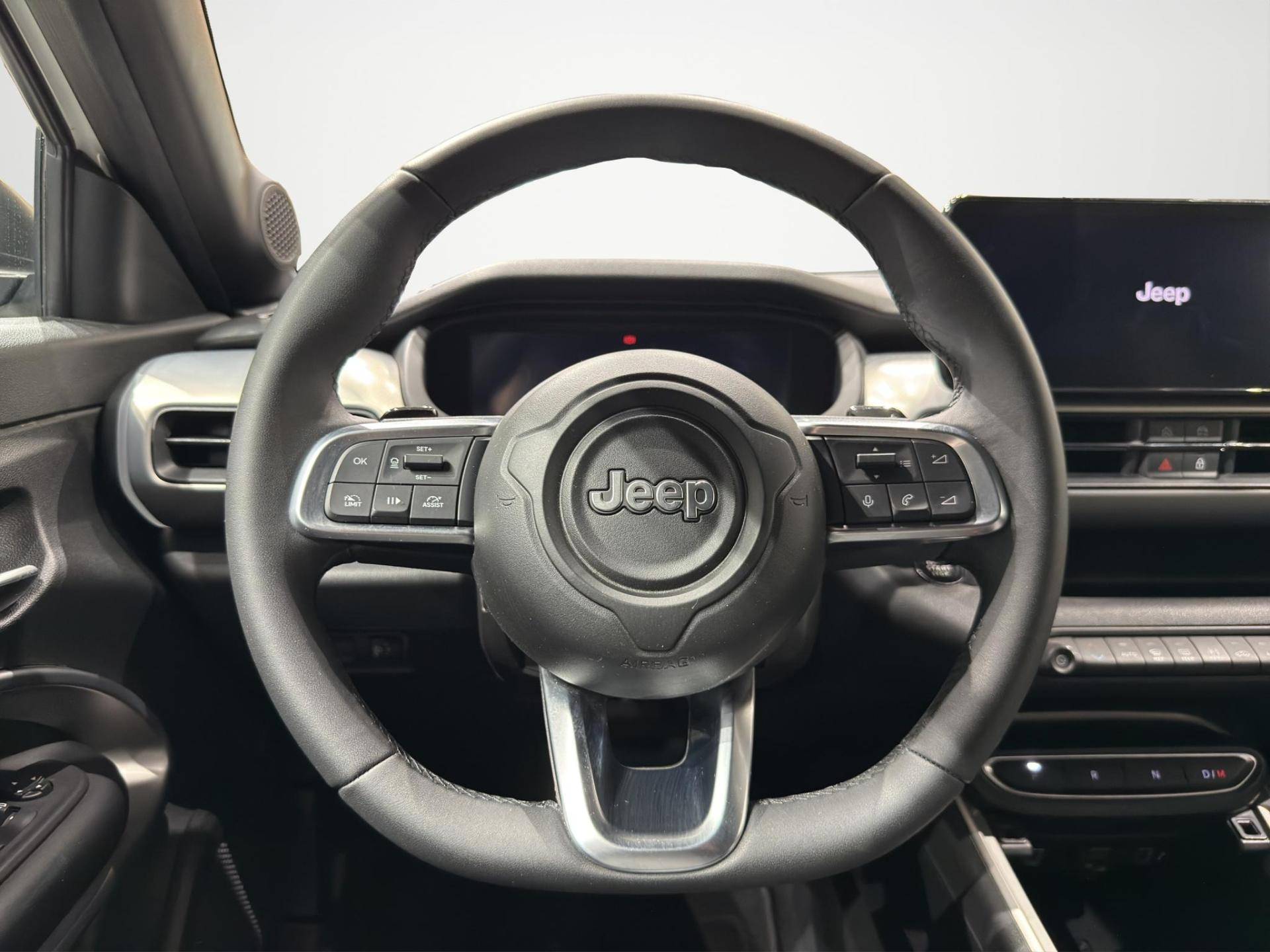 JEEP Avenger Avenger 1.2 turbo e-hybrid mhev Overland 4xe 145cv edct6 usata in pronta consegna - Brandini