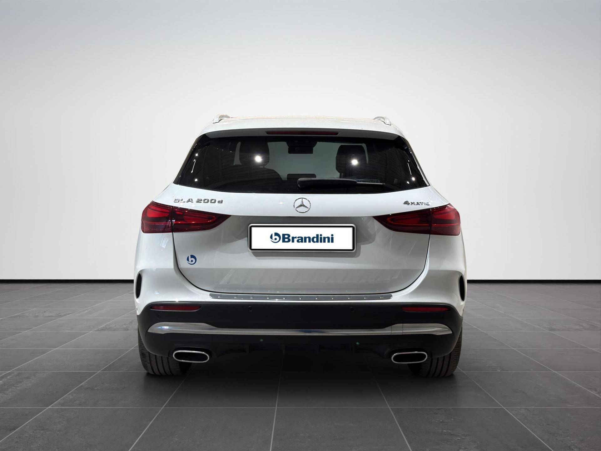 MERCEDES GLA GLA 200 d AMG Line Premium 4matic auto usata in pronta consegna - Brandini