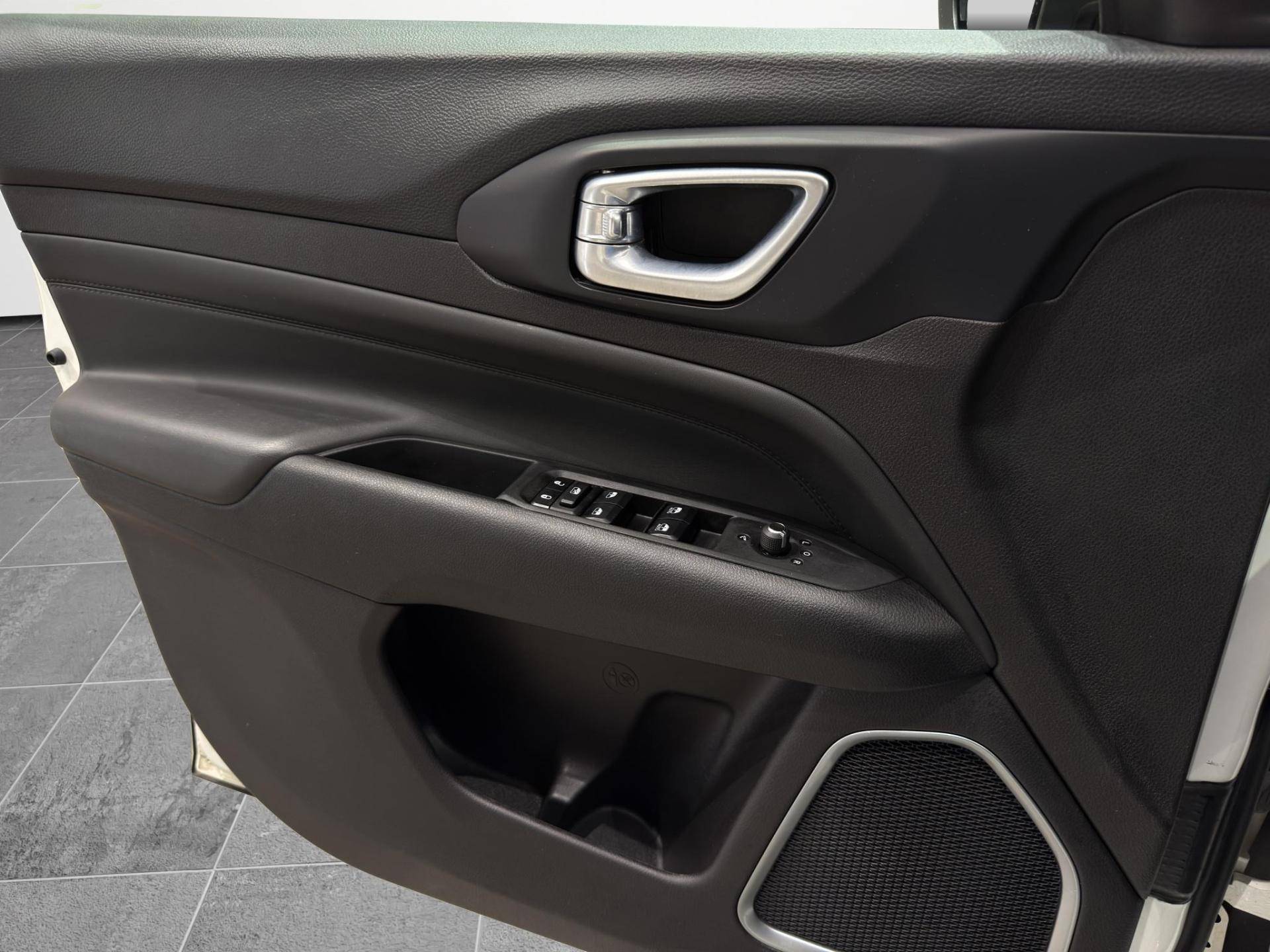 Auto Venduta - JEEP Compass Compass 1.5 turbo t4 mhev Limited 2wd 130cv dct usata in pronta consegna - Brandini