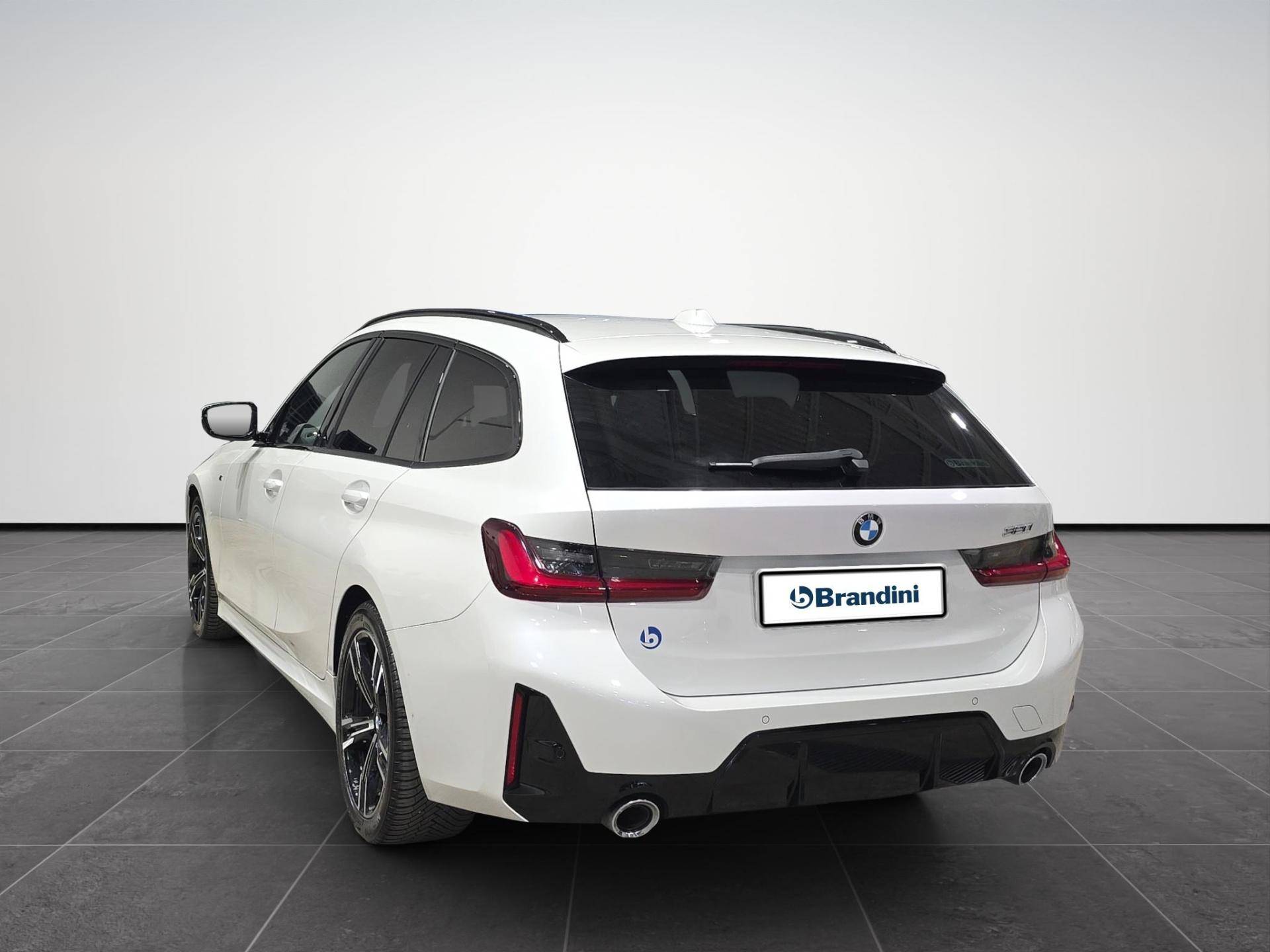 BMW Serie 3 Touring 320d Touring mhev 48V Msport auto usata in pronta consegna - Brandini