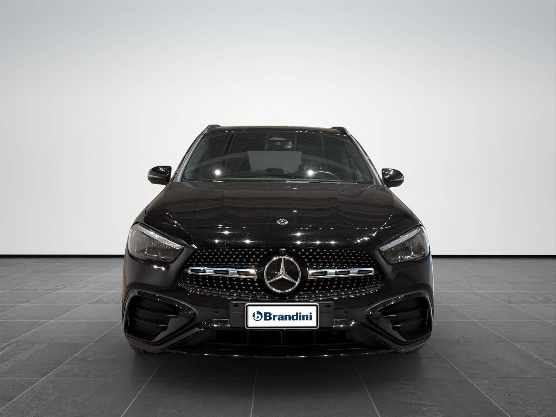 MERCEDES GLA GLA 200 d Business Extra auto usata in pronta consegna - Brandini