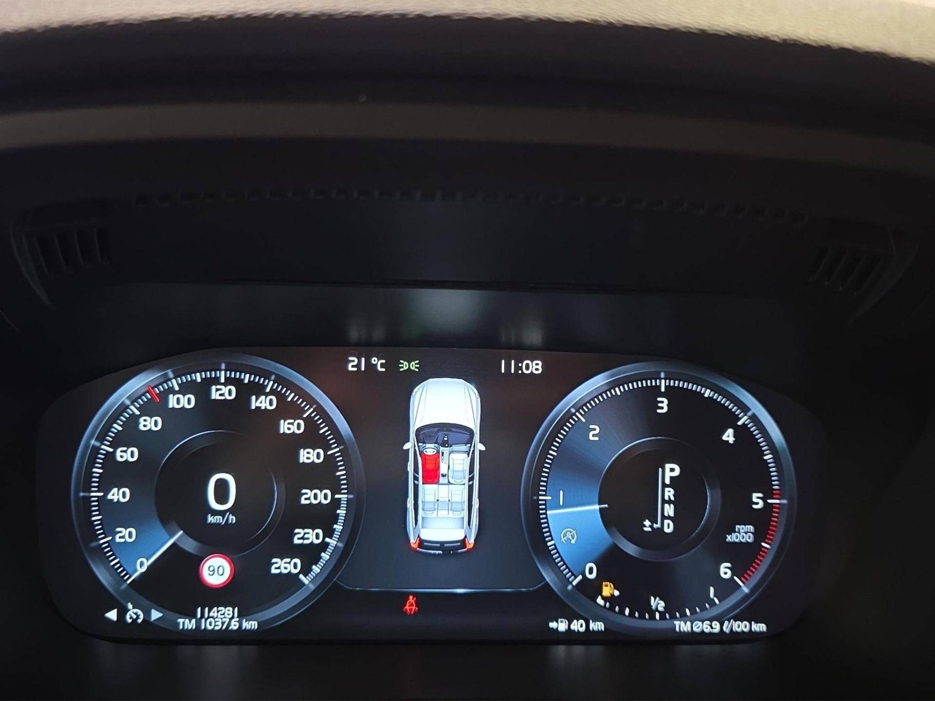 VOLVO XC60 XC60 2.0 D4 R-Design awd geartronic my18 usata in pronta consegna - Brandini
