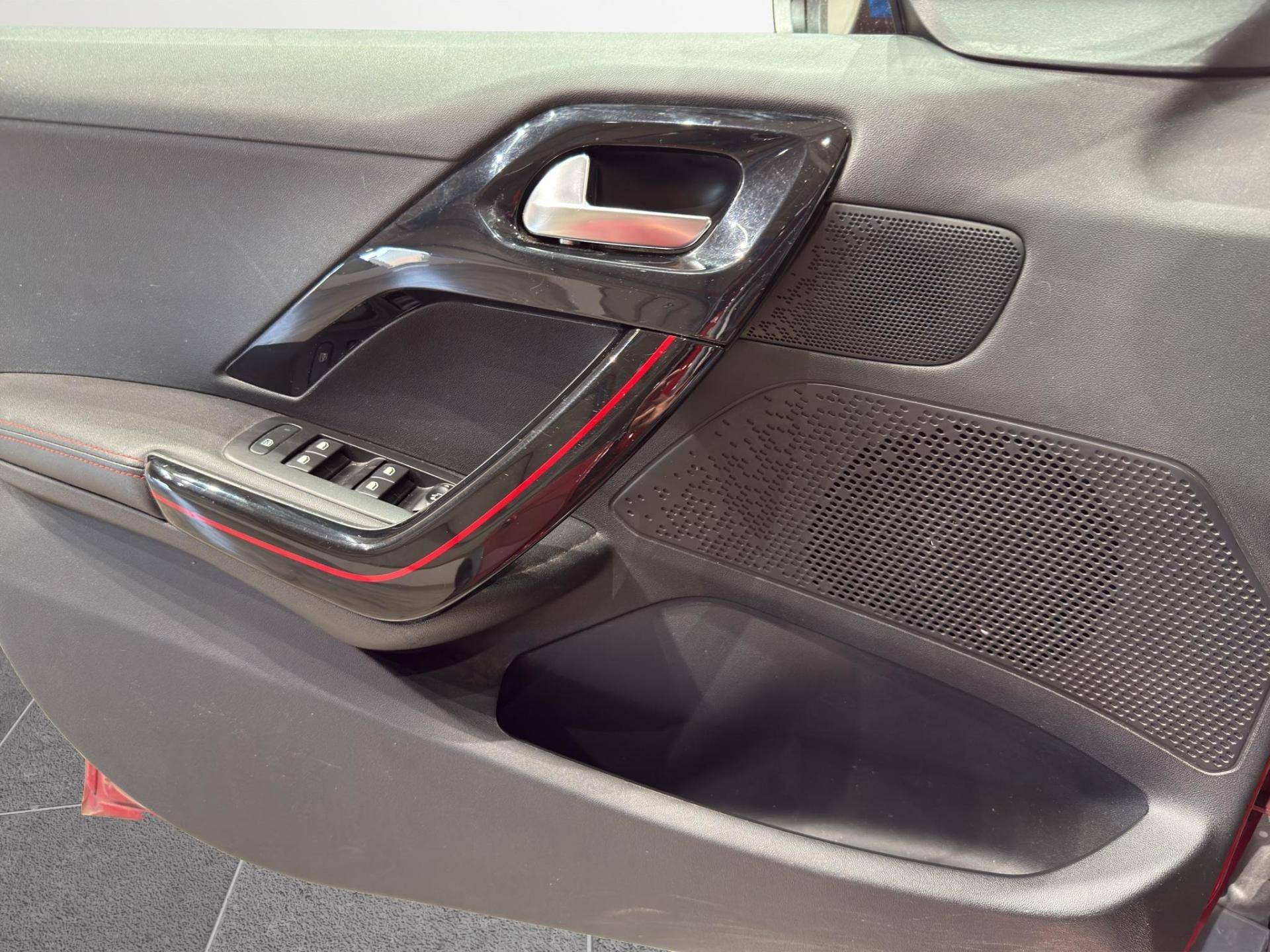 PEUGEOT 2008 2008 1.5 bluehdi Gt Line s&s 100cv 5marce usata in pronta consegna - Brandini