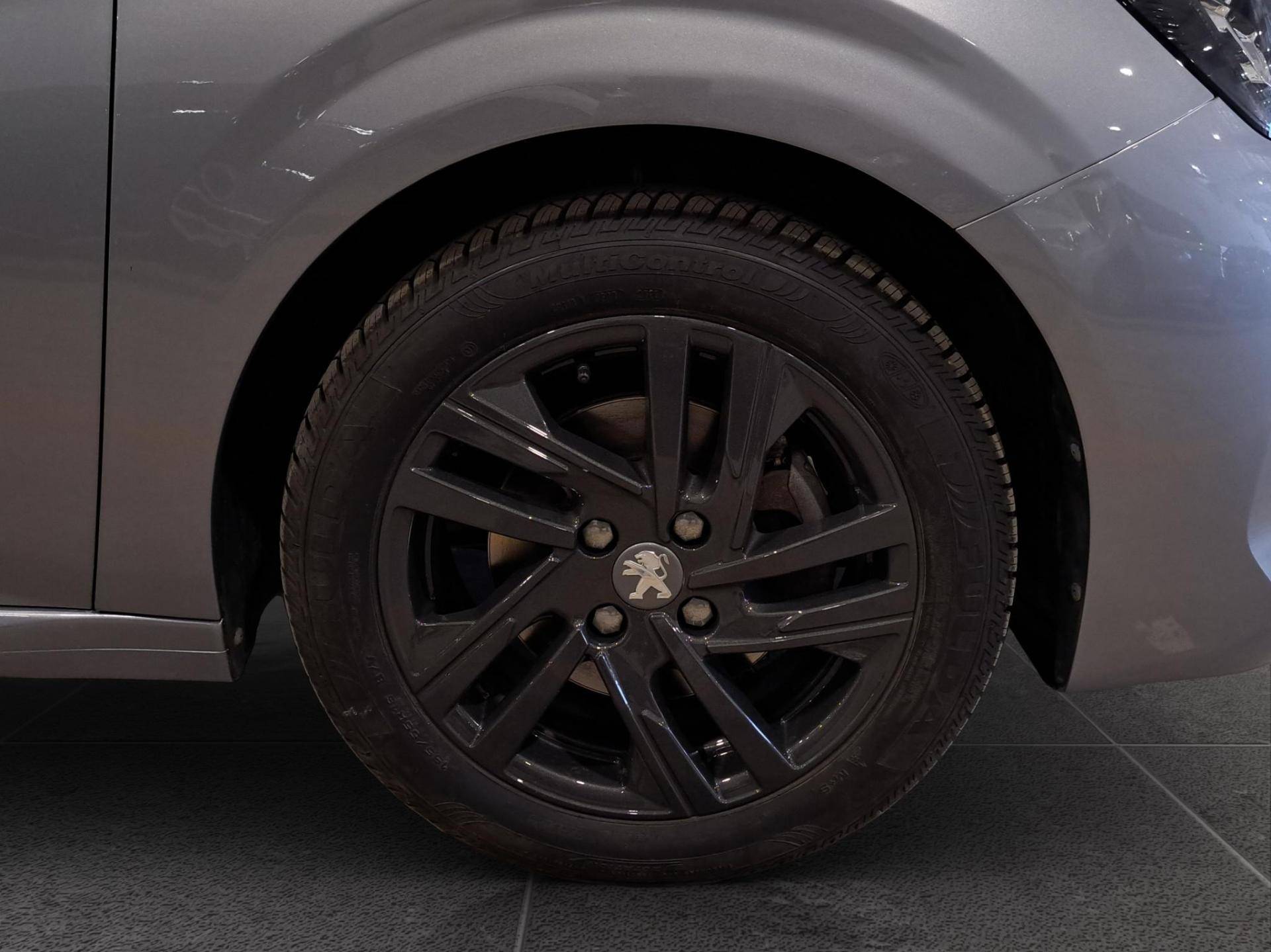 PEUGEOT 208 208 1.5 bluehdi Active Pack s&s 100cv usata in pronta consegna - Brandini