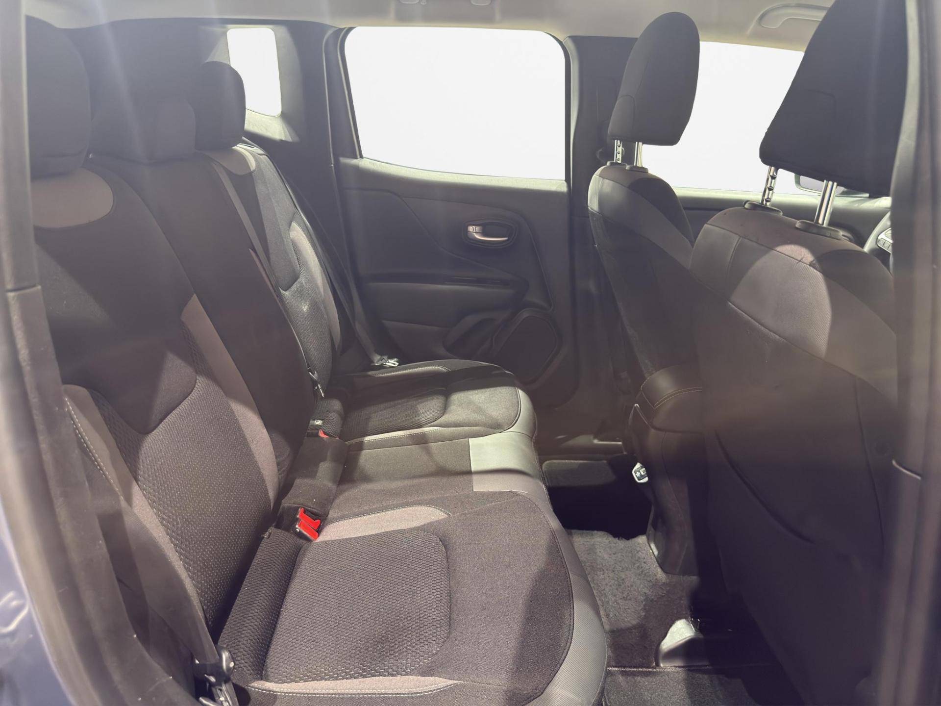 Auto Venduta - JEEP Renegade Renegade 1.5 turbo t4 mhev Limited 2wd 130cv dct usata in pronta consegna - Brandini