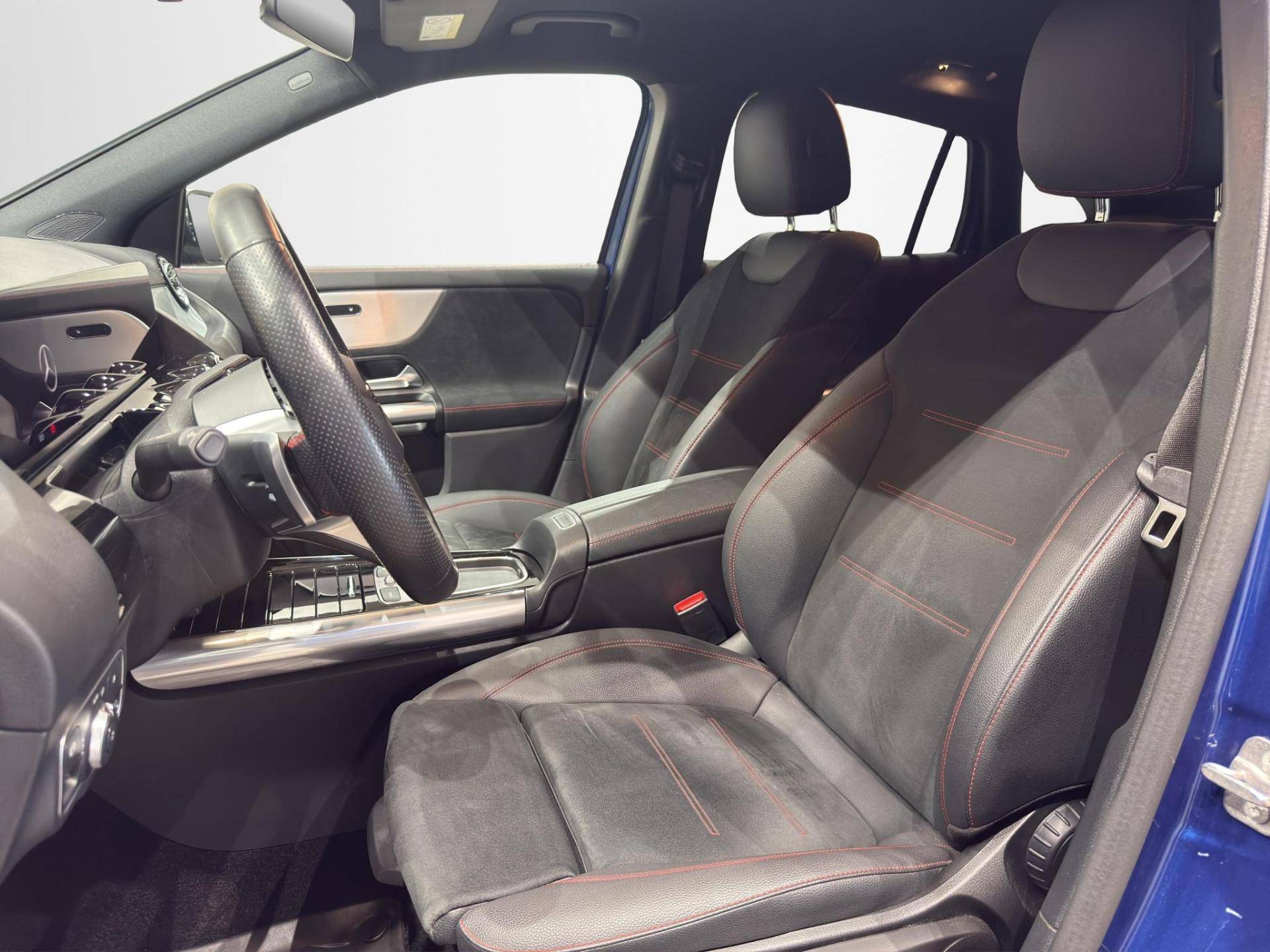 MERCEDES GLA GLA 200 d AMG Line Premium auto usata in pronta consegna - Brandini