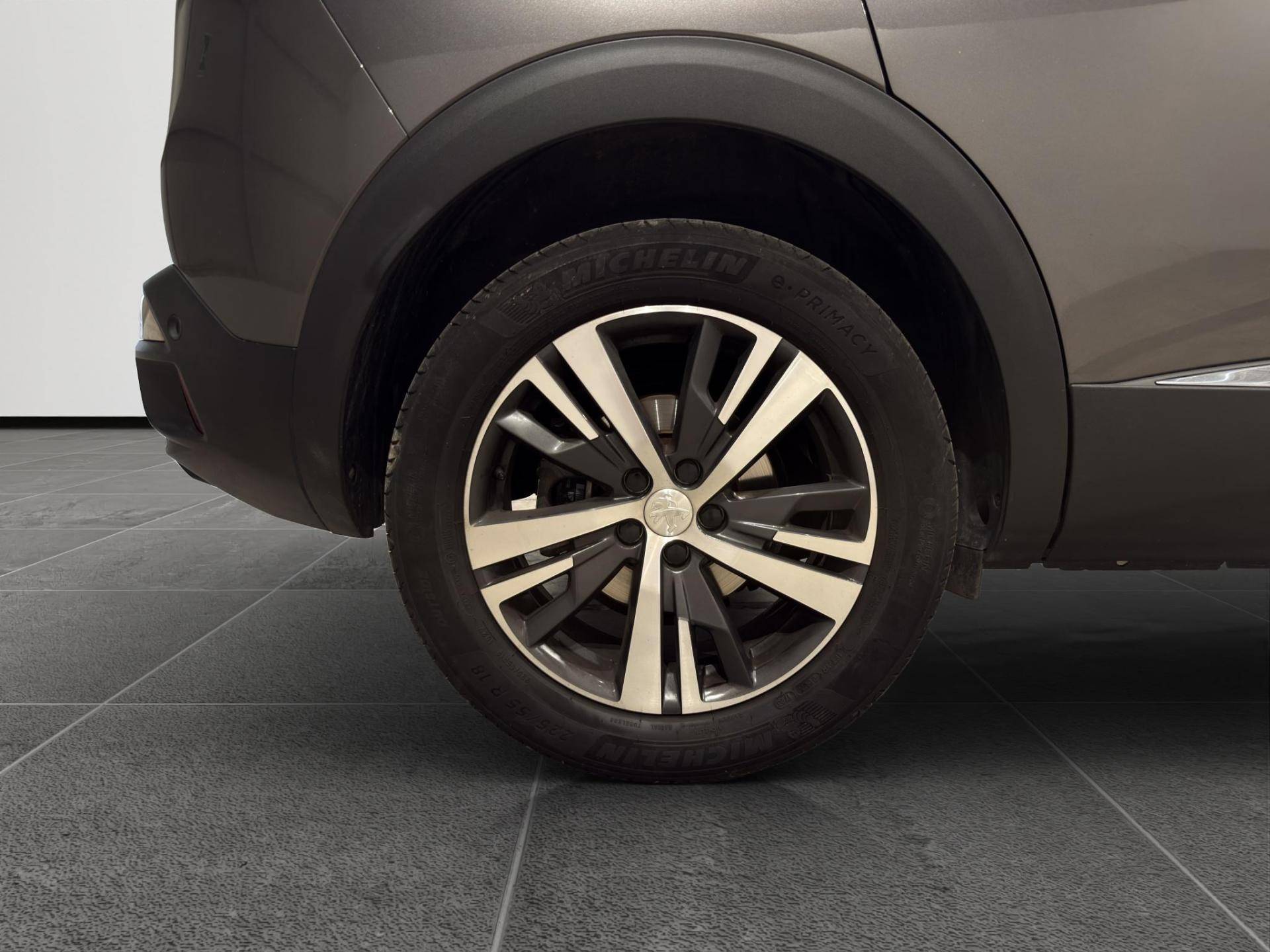 PEUGEOT 3008 3008 1.2 puretech t. Allure Pack s&s 130cv eat8 usata in pronta consegna - Brandini