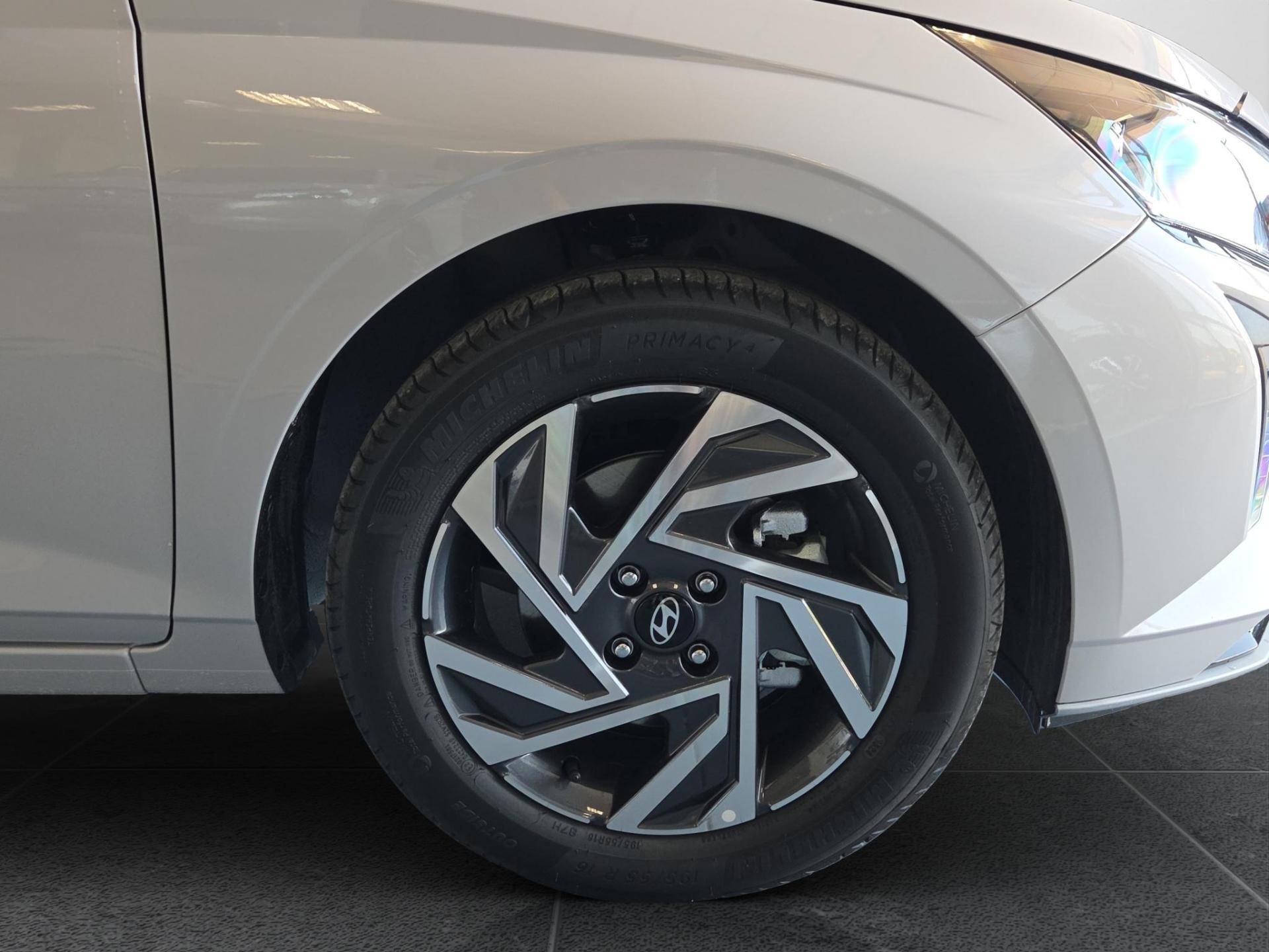 HYUNDAI I20 i20 1.0 t-gdi Connectline 90cv dct usata in pronta consegna - Brandini