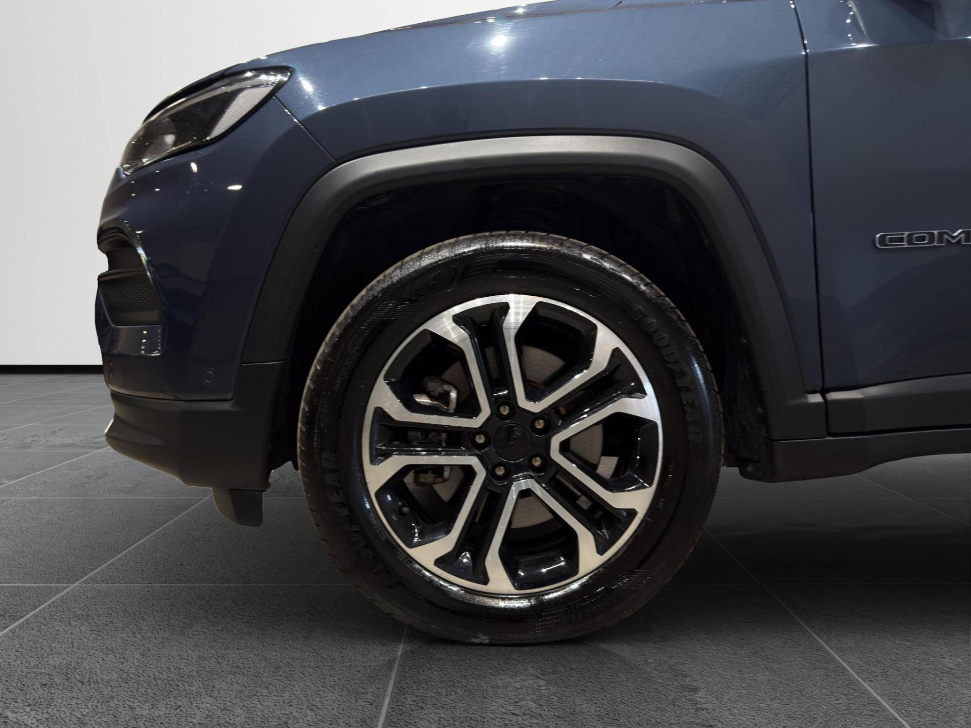 JEEP Compass Compass 1.3 turbo t4 phev Limited 4xe auto usata in pronta consegna - Brandini