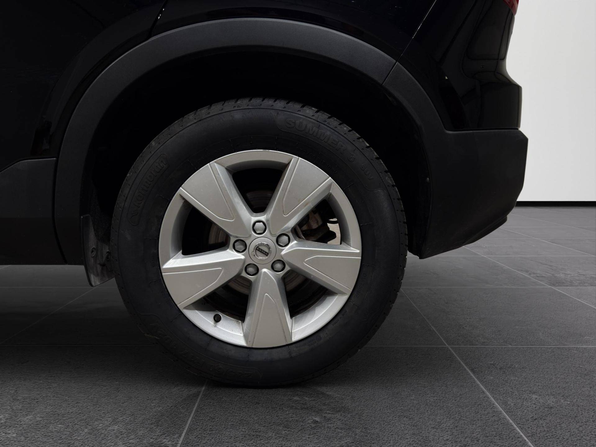 Auto Venduta - VOLVO XC40 XC40 1.5 T2 Momentum Core my21 usata in pronta consegna - Brandini