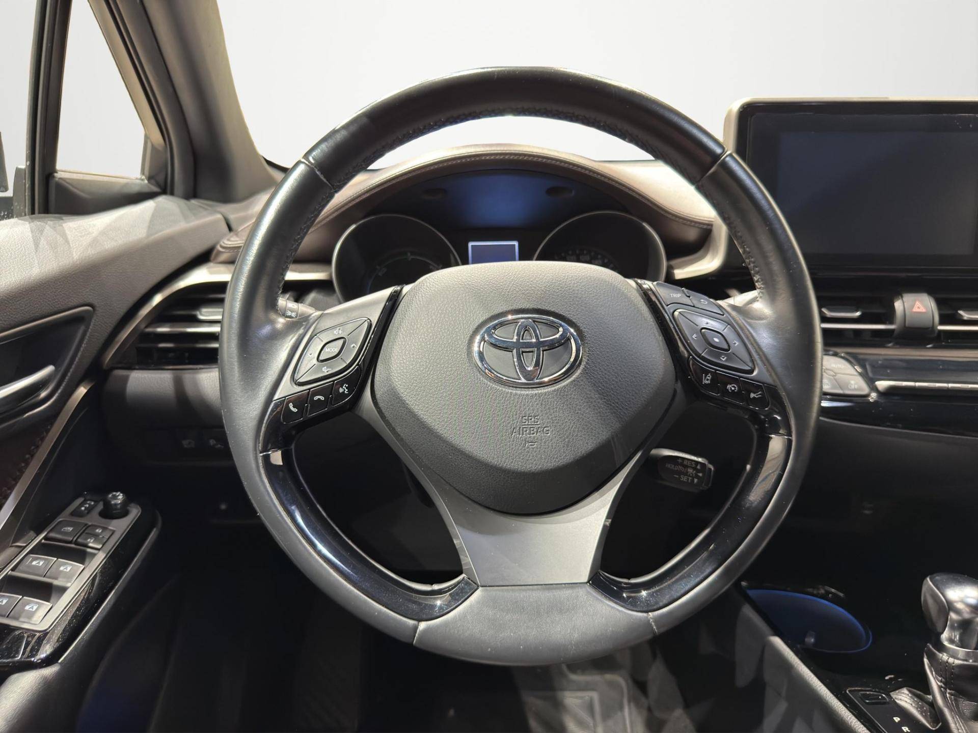 Auto Venduta - TOYOTA C-HR C-HR 1.8h Lounge 2wd e-cvt usata in pronta consegna - Brandini