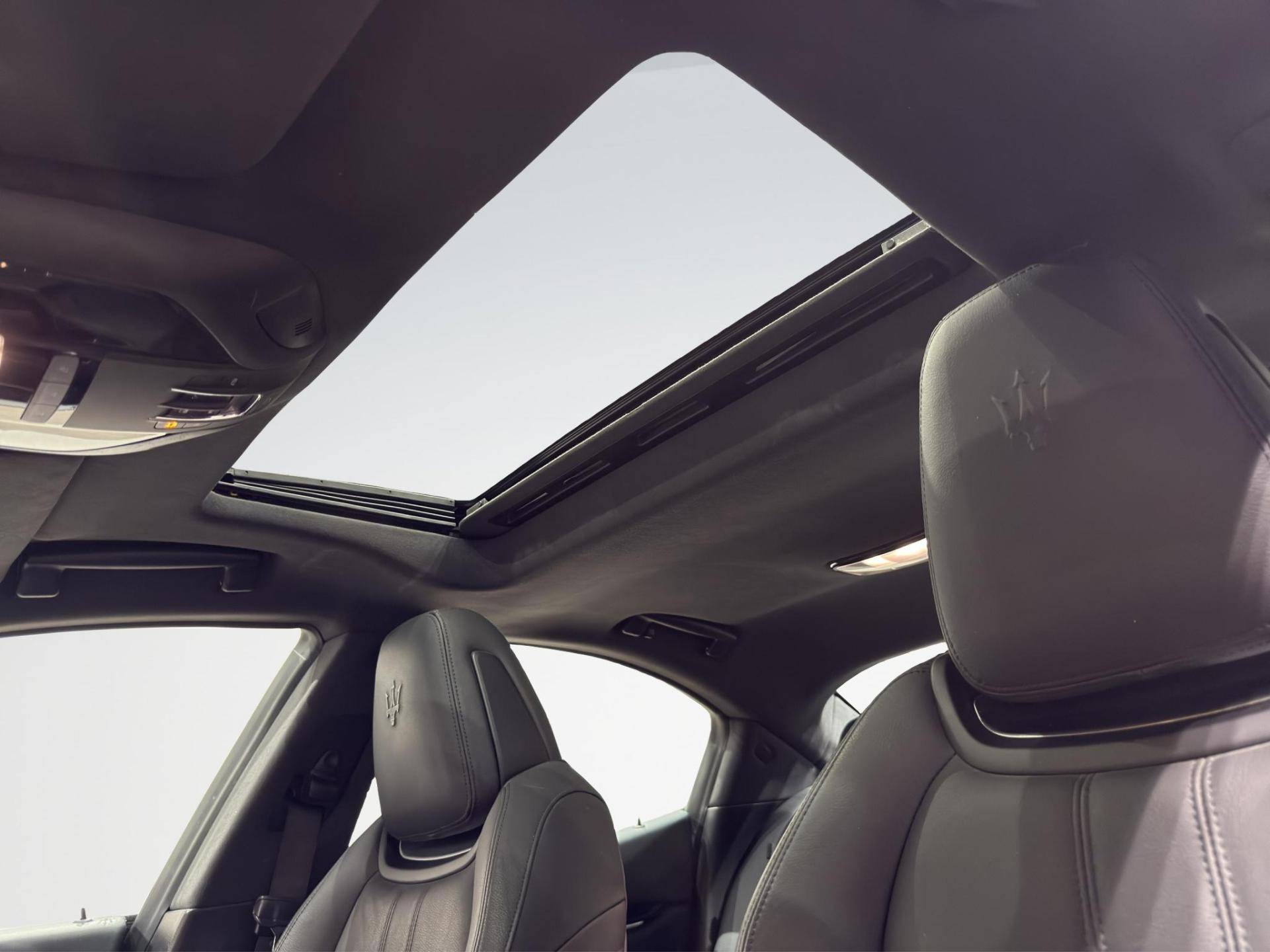 MASERATI Ghibli Ghibli 2.0 mhev Gransport 330cv auto usata in pronta consegna - Brandini