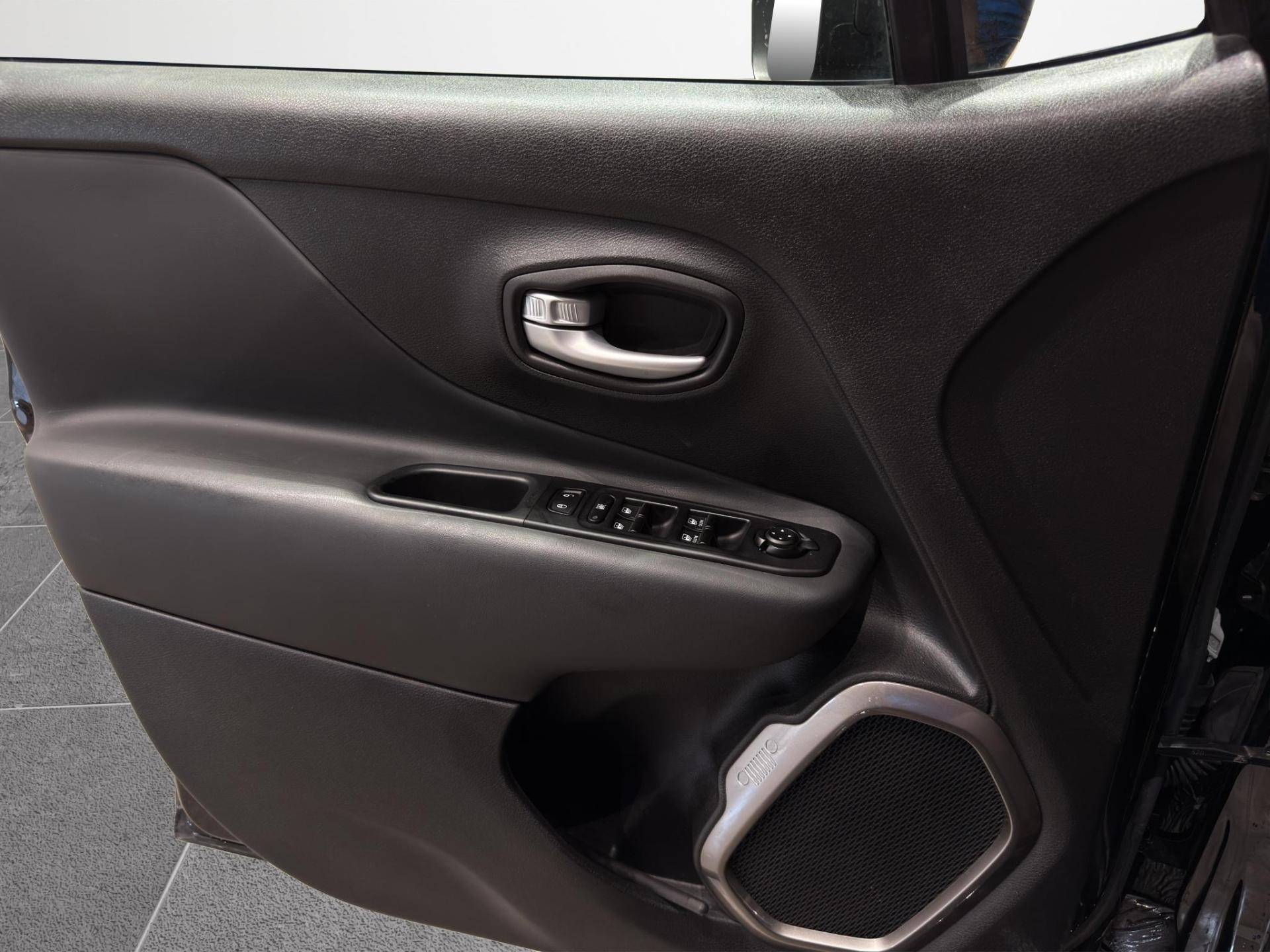 Auto Venduta - JEEP Renegade Renegade 1.0 t3 Longitude 2wd usata in pronta consegna - Brandini