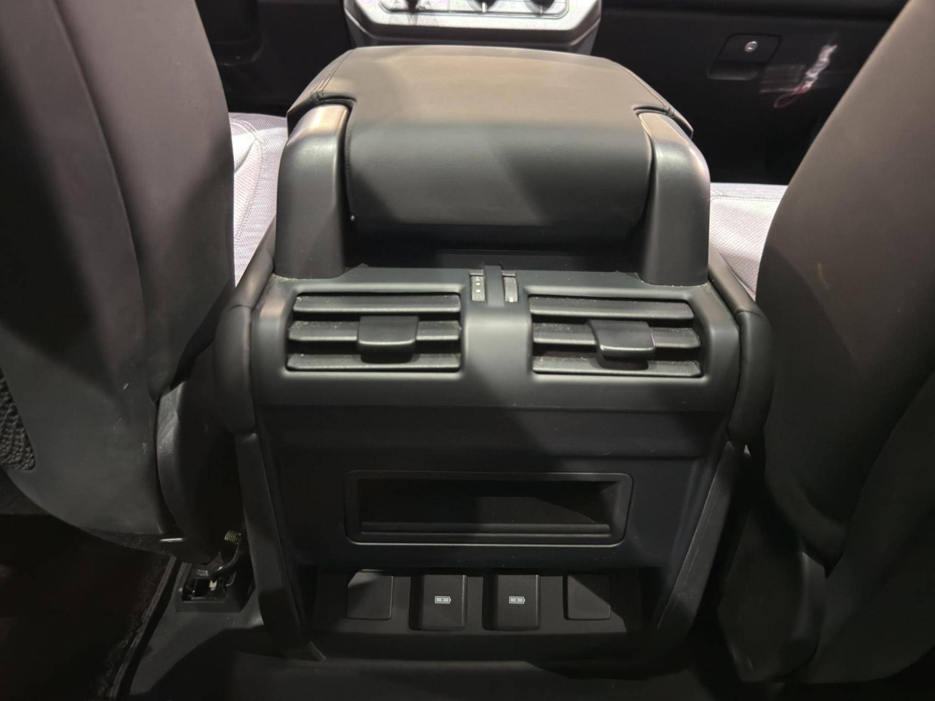 LAND ROVER Defender Defender 90 3.0d i6 mhev X-Dynamic HSE awd 250cv auto usata in pronta consegna - Brandini
