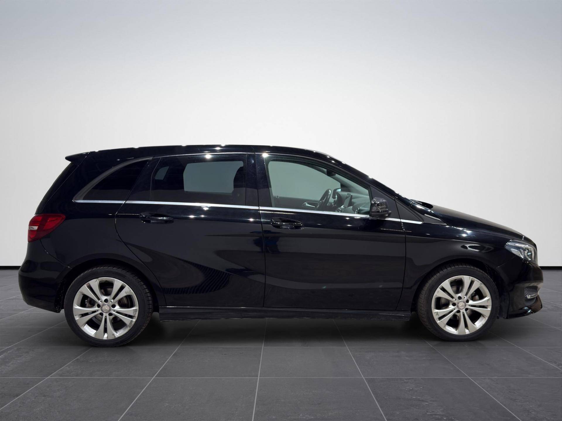 MERCEDES Classe B B 180 d (cdi) Premium auto FL E6 usata in pronta consegna - Brandini