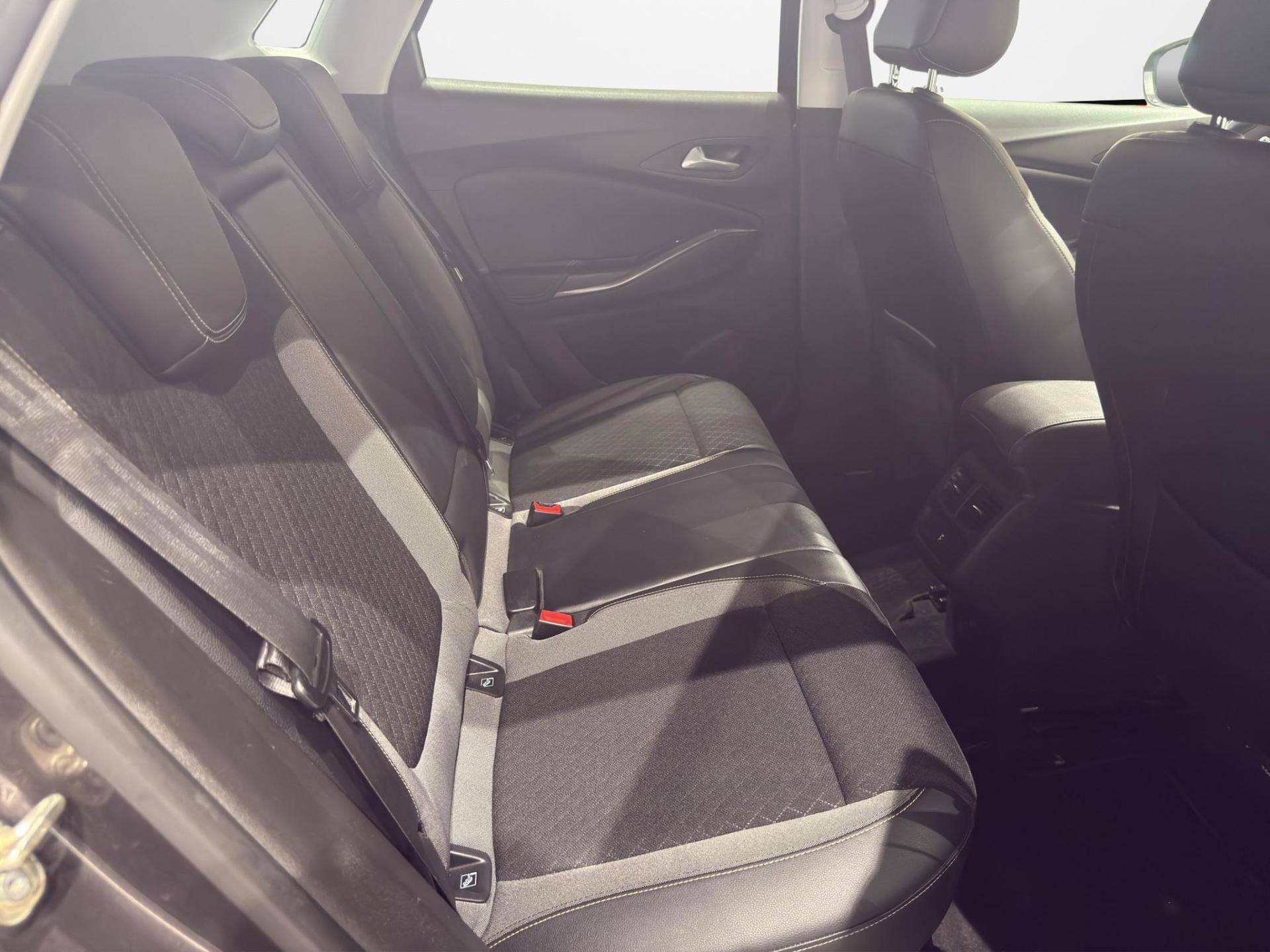 OPEL Grandland X Grandland X 1.6 ecotec b-Color s&s 120cv auto usata in pronta consegna - Brandini