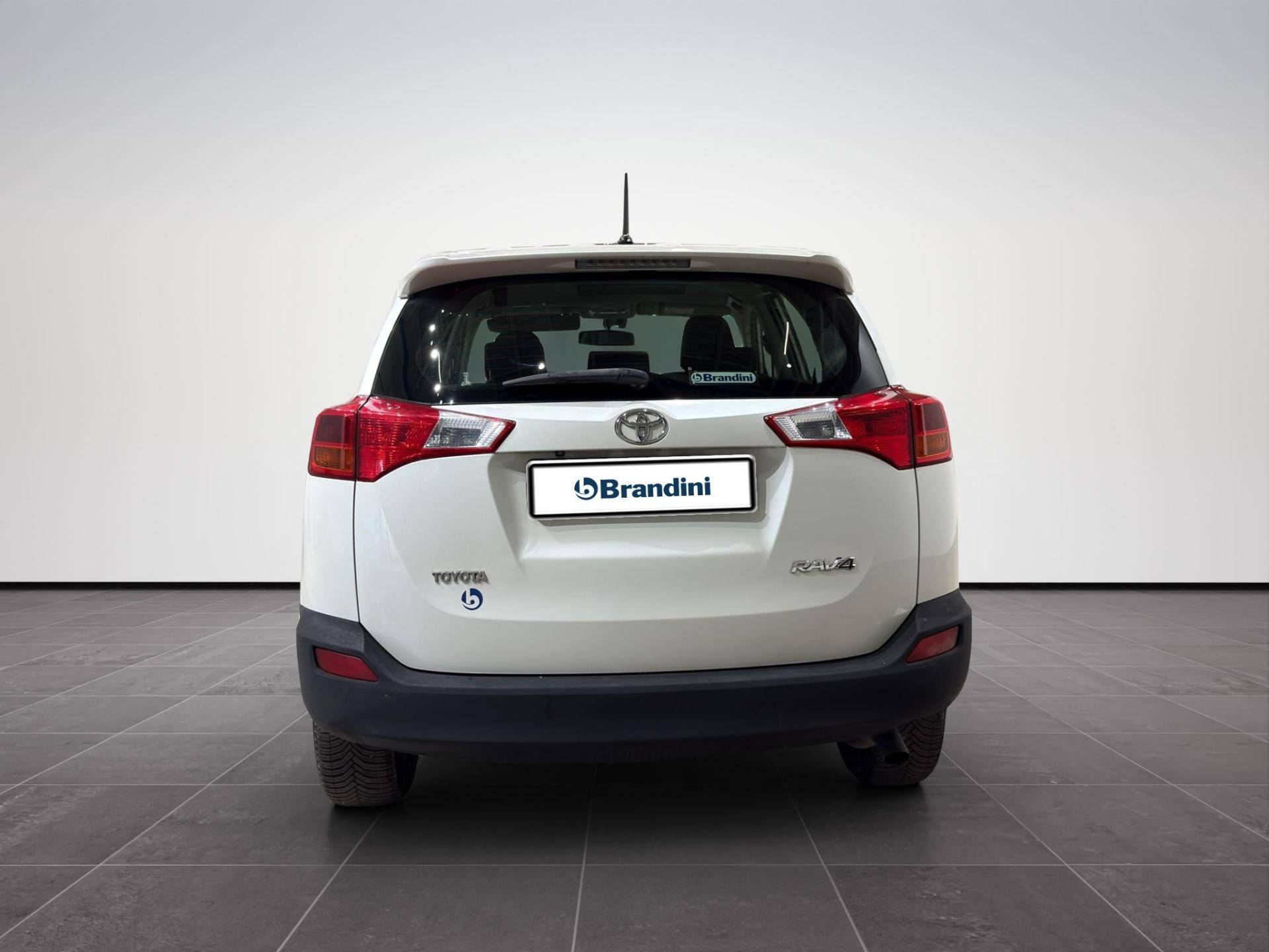 Auto Venduta - TOYOTA Rav4 Rav4 2.0 d-4d Active 2wd 124cv mt usata in pronta consegna - Brandini